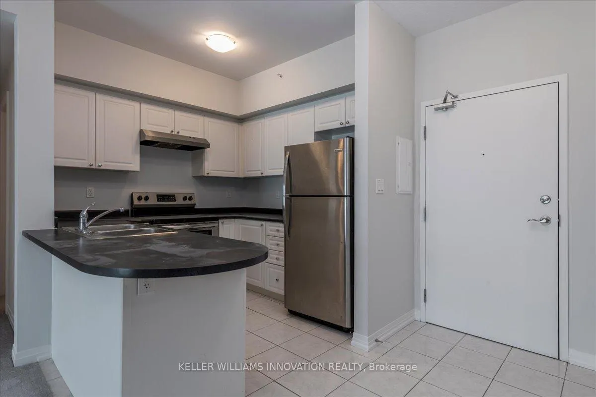 Photo 6 of Unit 306, 299 Cundles Road E, Barrie, Alliance — HOMEH