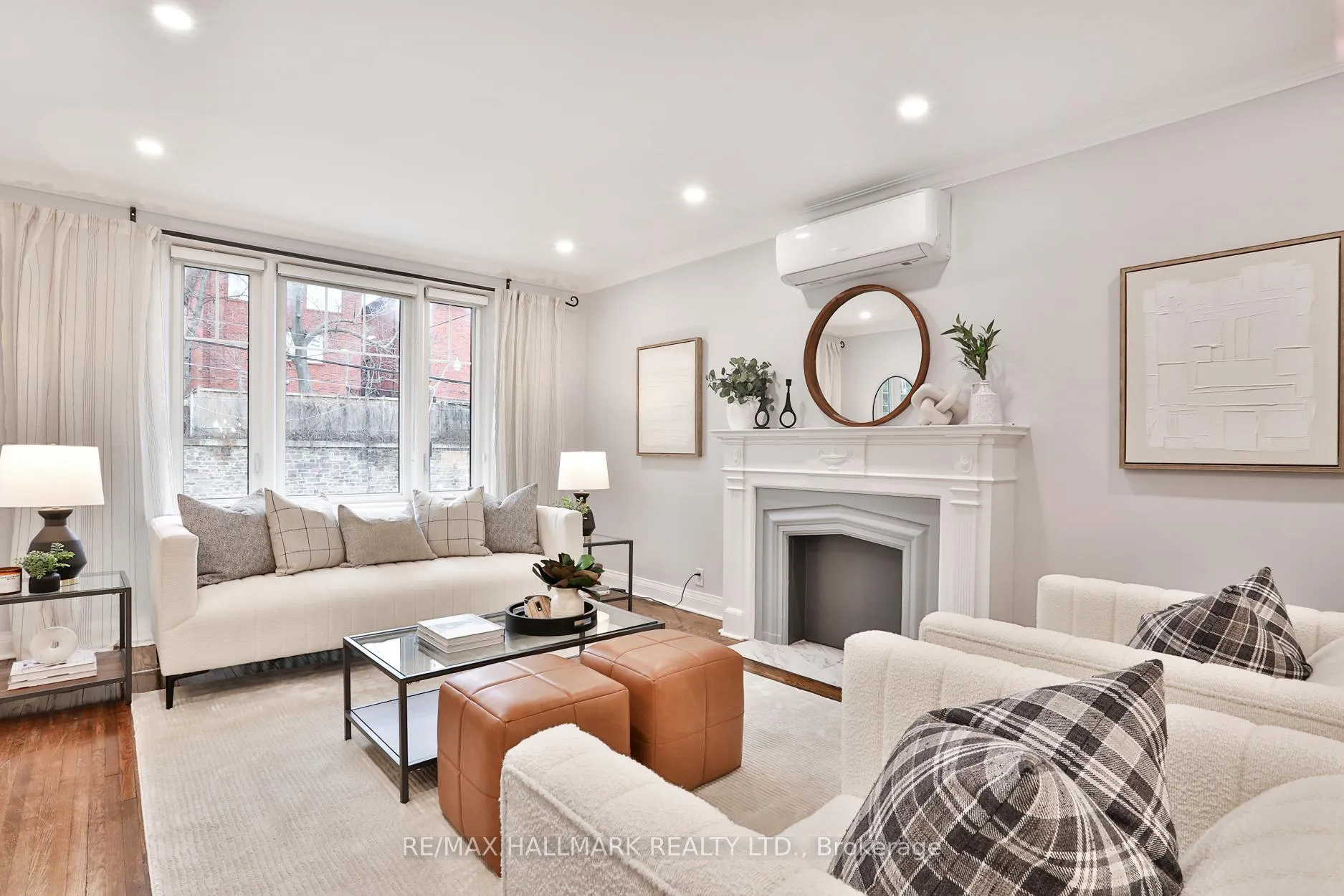 Photo 2 of 1632 Bathurst Street, Toronto, Humewood-Cedarvale — HOMEH