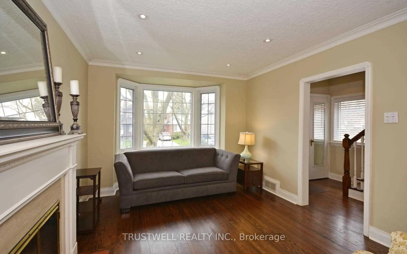 Photo 3 of 326 Rumsey Road, Toronto, Leaside — HOMEH