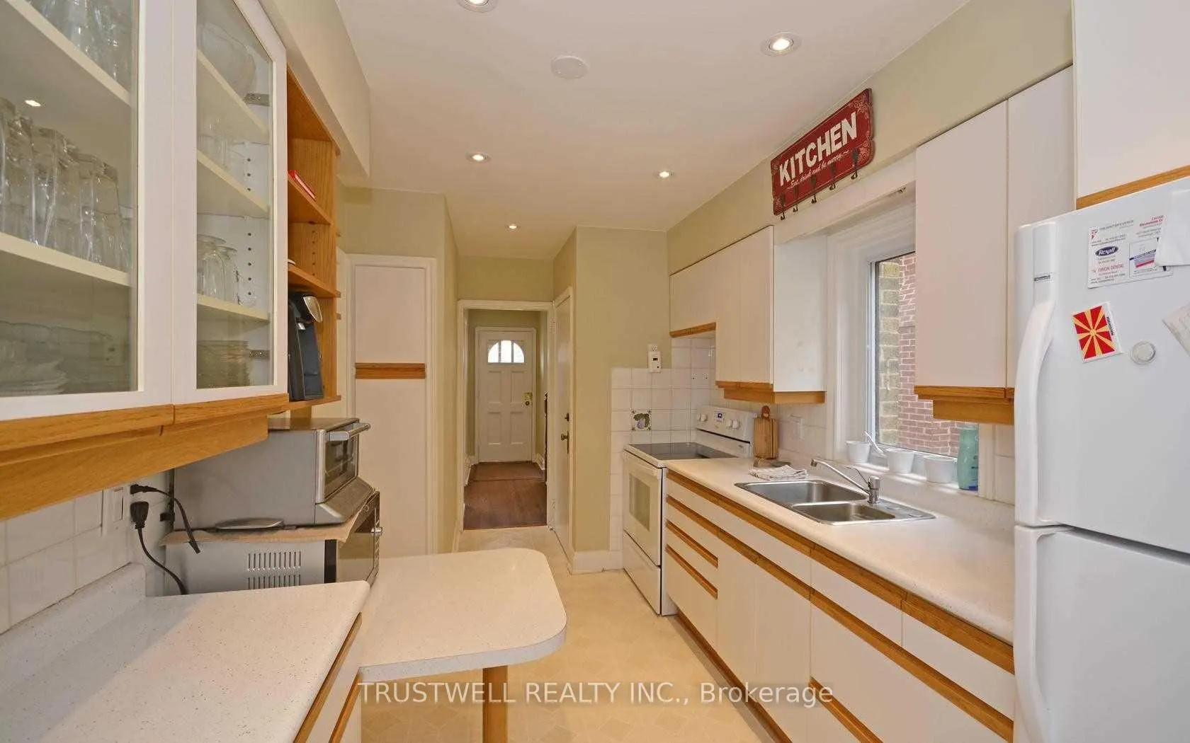 Photo 4 of 326 Rumsey Road, Toronto, Leaside — HOMEH