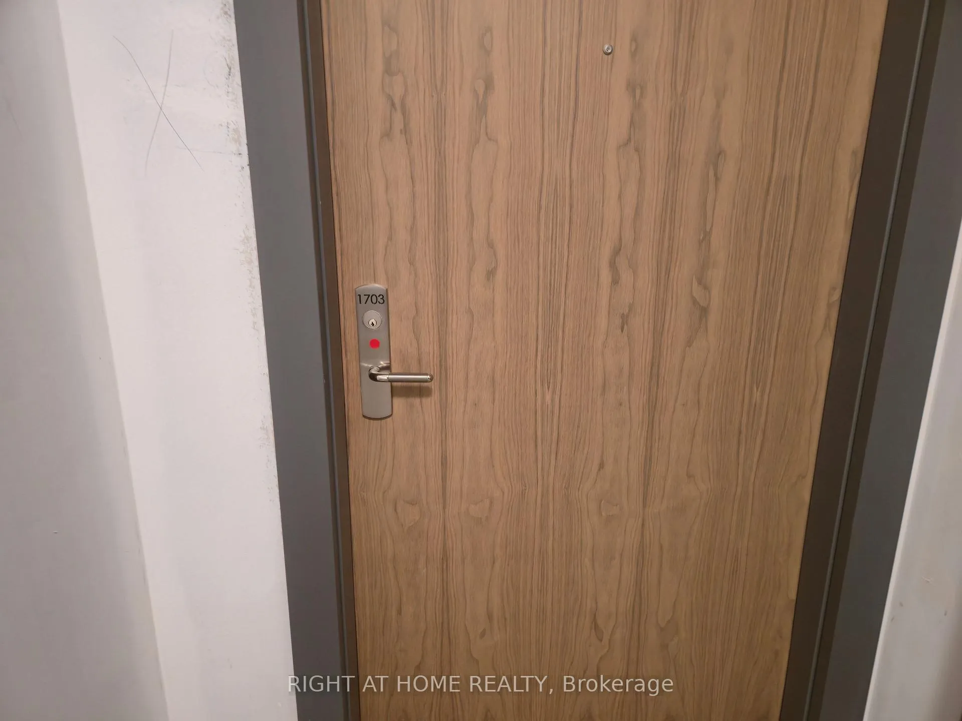 Photo 4 of Unit 1703, 27 Korda Gate, Vaughan, Vellore Village — HOMEH