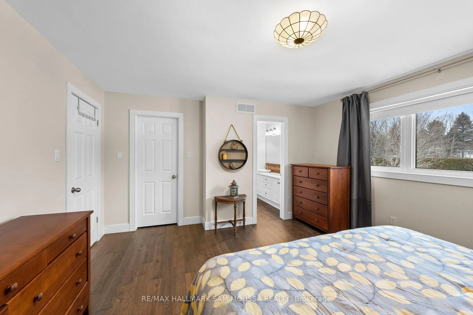 Photo 24 of 194 Robertlee Drive, Ottawa, Carp — HOMEH