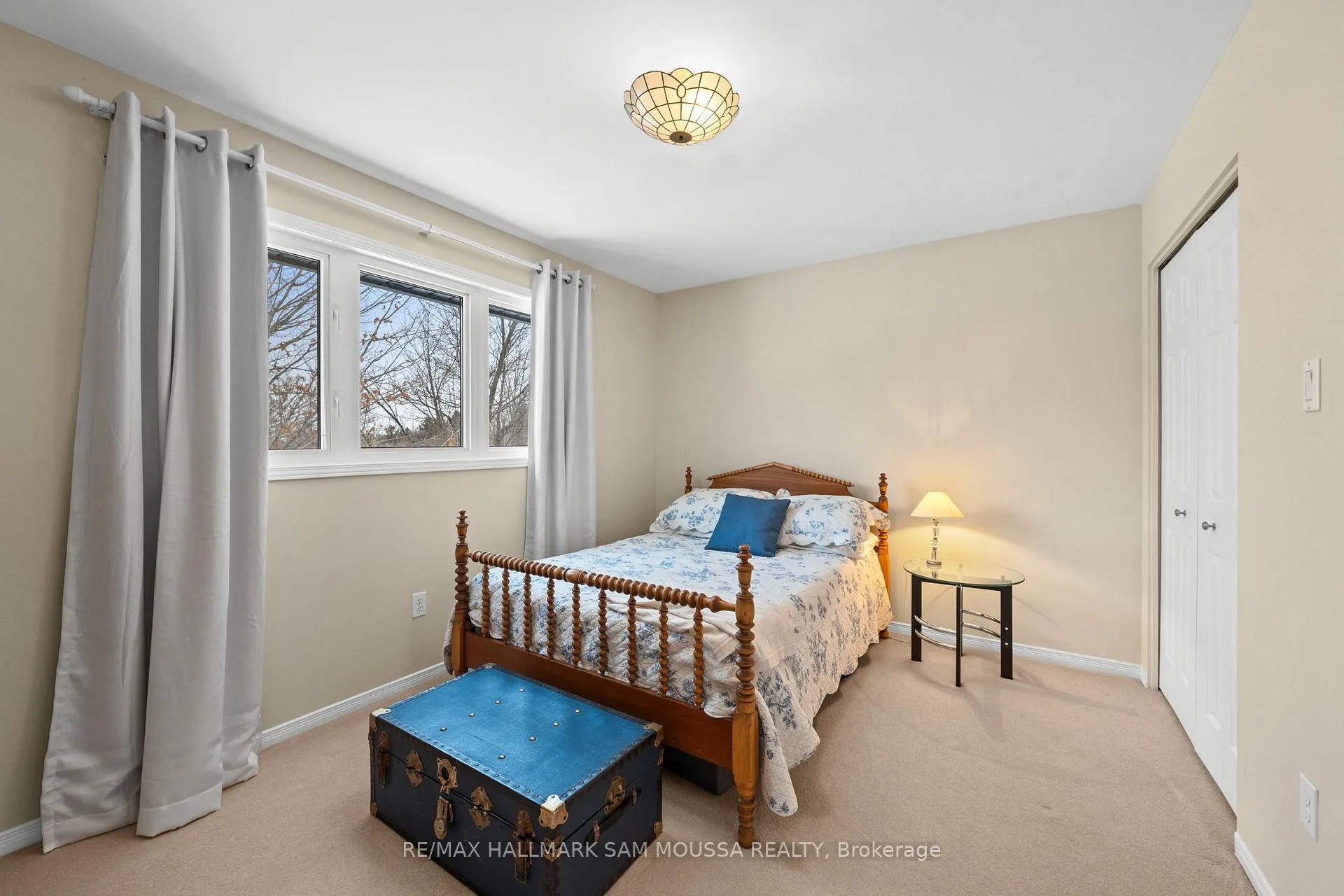 Photo 26 of 194 Robertlee Drive, Ottawa, Carp — HOMEH