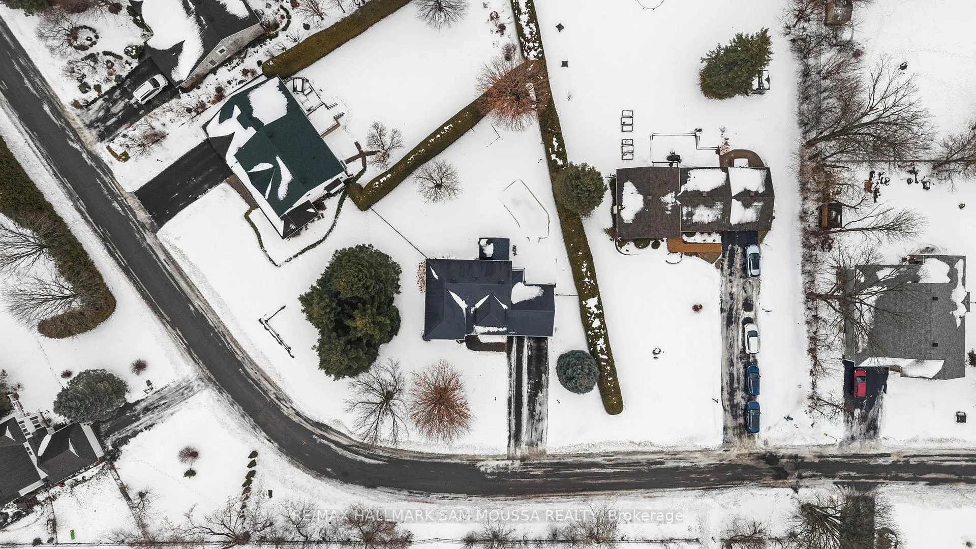 Photo 46 of 194 Robertlee Drive, Ottawa, Carp — HOMEH