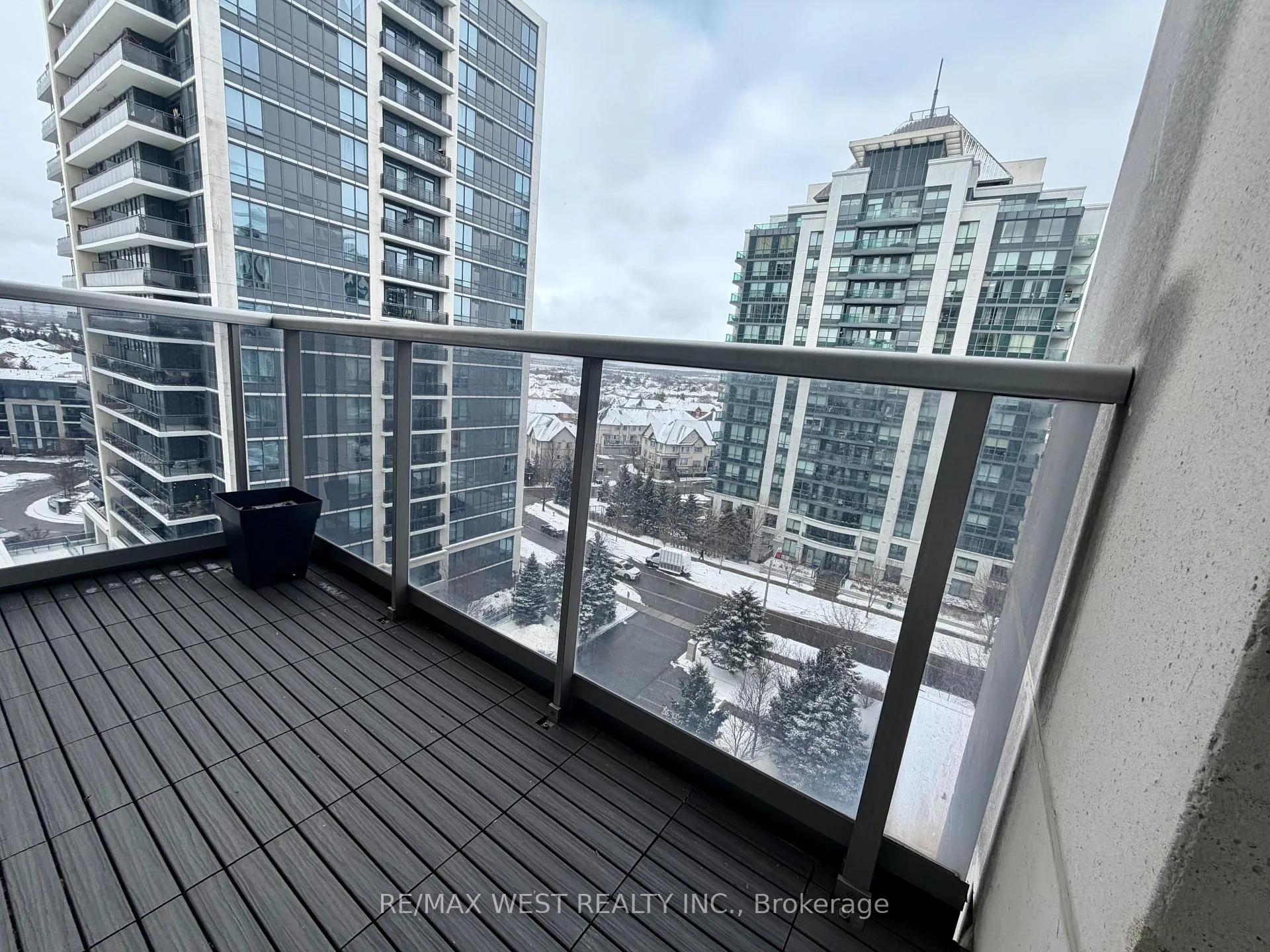 Photo 16 of Unit 810, 60 Disera Drive, Vaughan, Beverley Glen — HOMEH