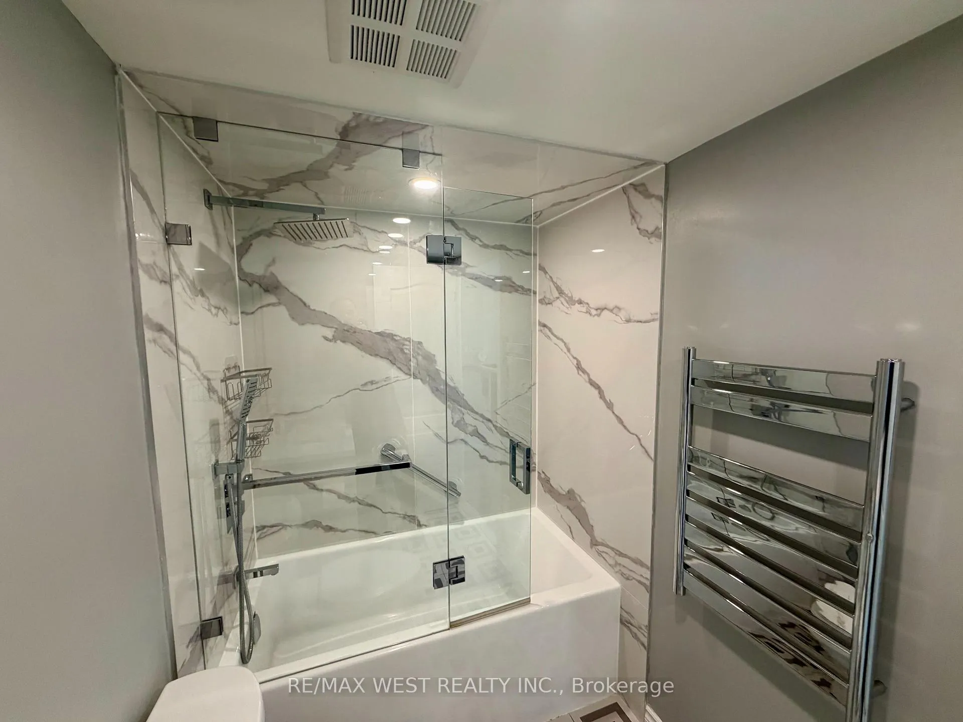 Photo 21 of Unit 810, 60 Disera Drive, Vaughan, Beverley Glen — HOMEH