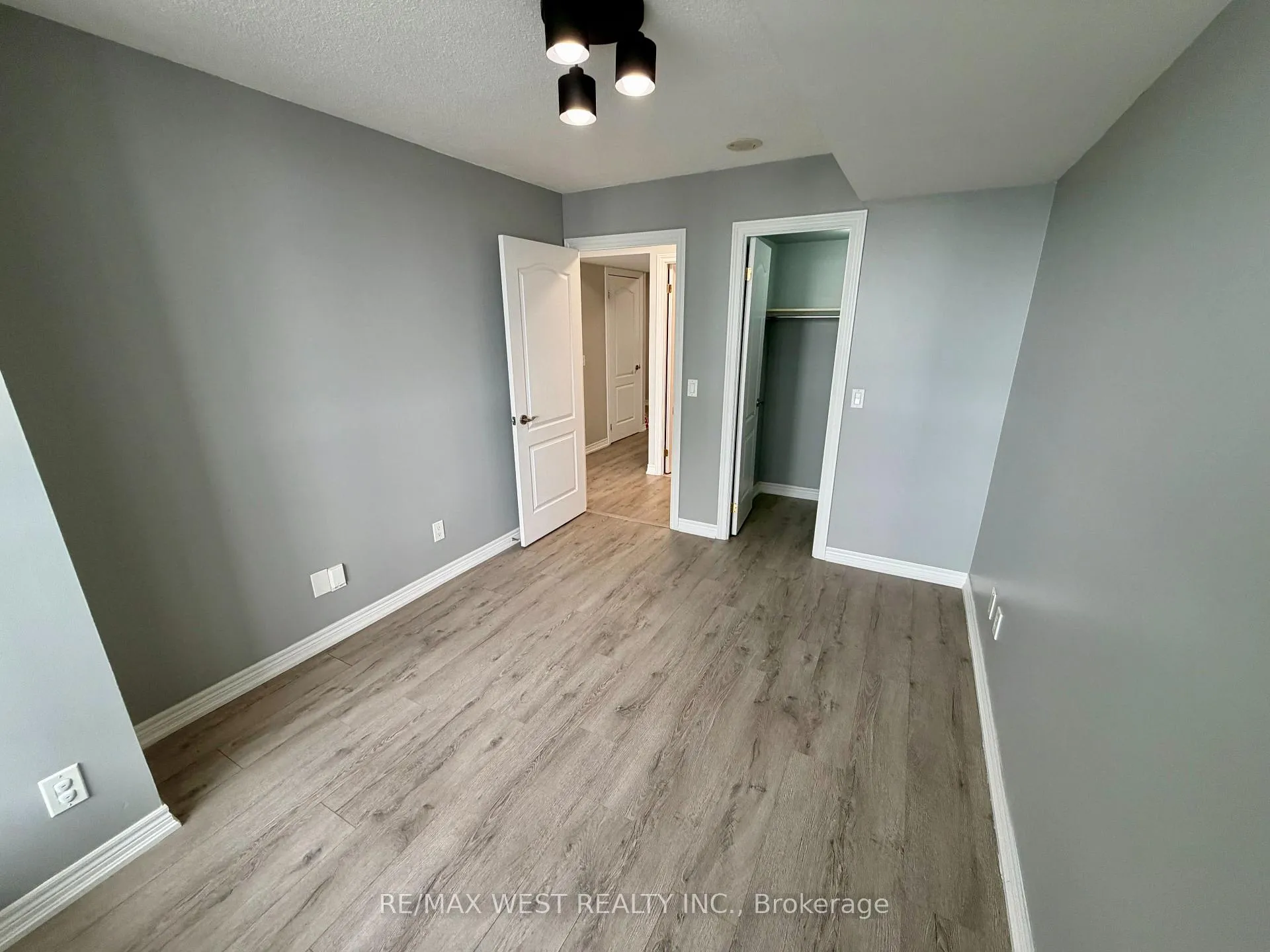 Photo 25 of Unit 810, 60 Disera Drive, Vaughan, Beverley Glen — HOMEH