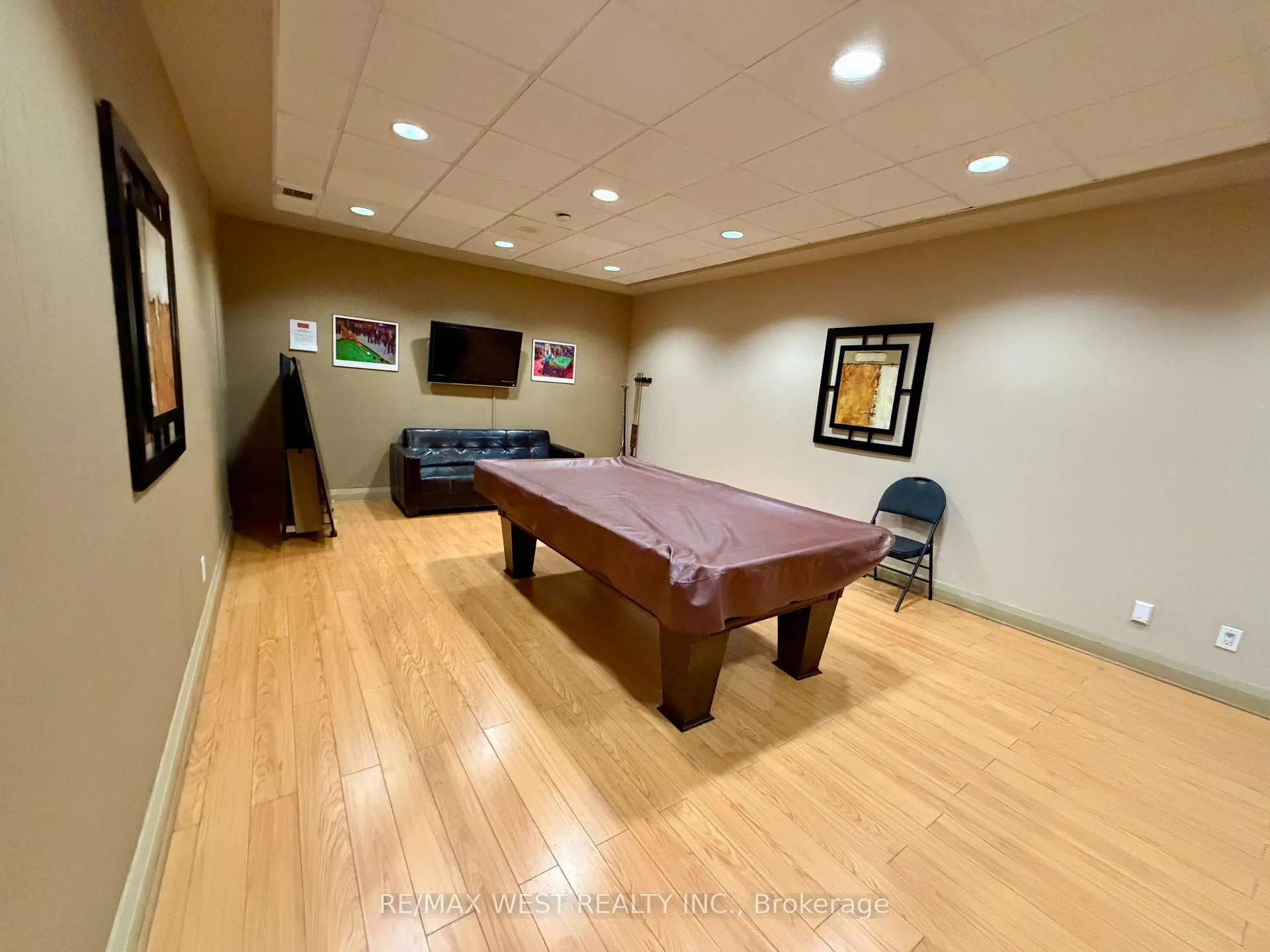 Photo 30 of Unit 810, 60 Disera Drive, Vaughan, Beverley Glen — HOMEH