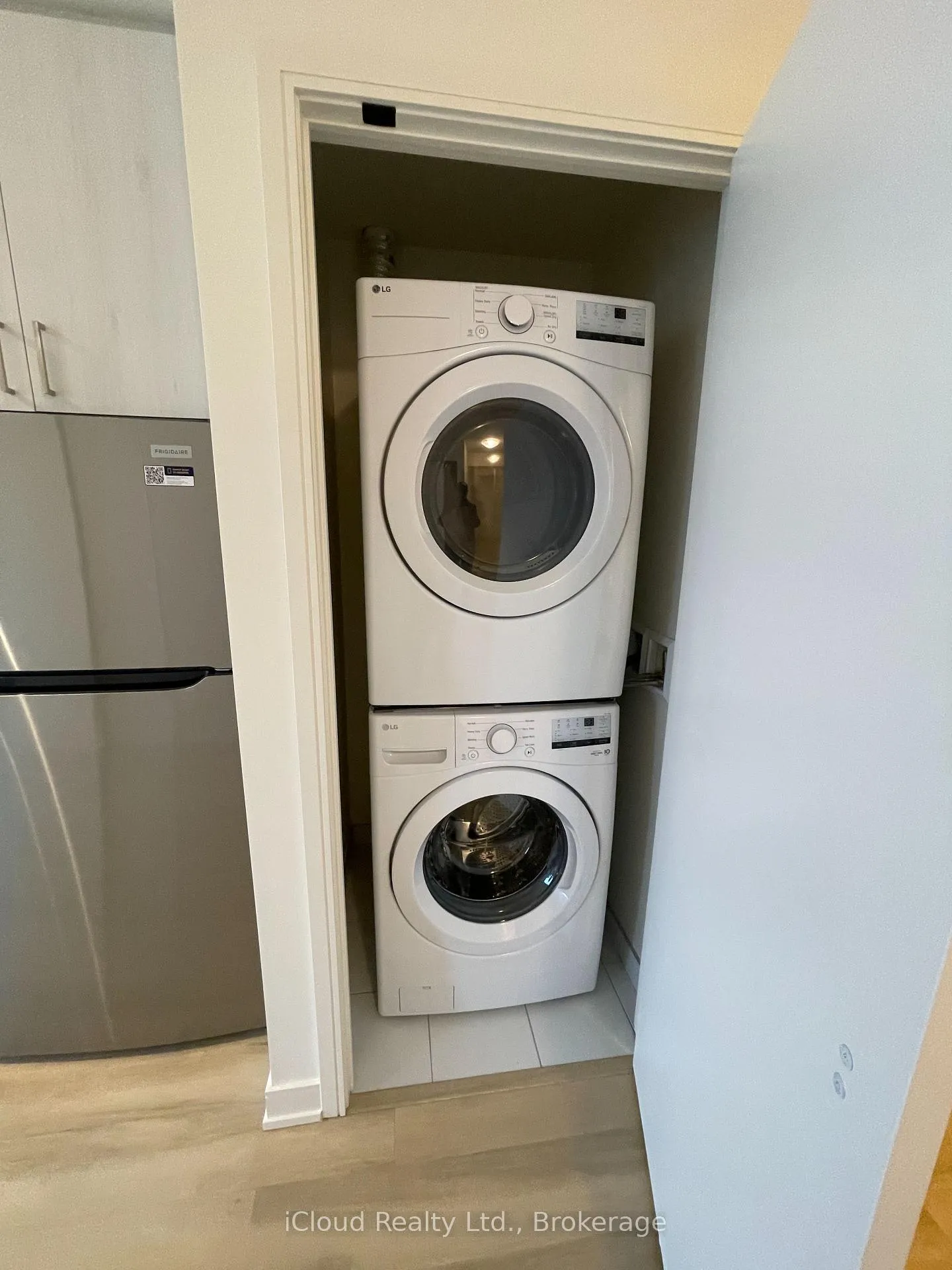 Photo 24 of Unit 1201, 8020 Derry Road, Milton, Coates — HOMEH