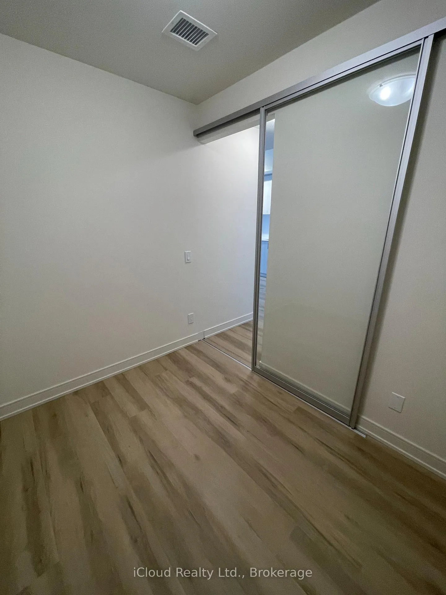 Photo 28 of Unit 1201, 8020 Derry Road, Milton, Coates — HOMEH