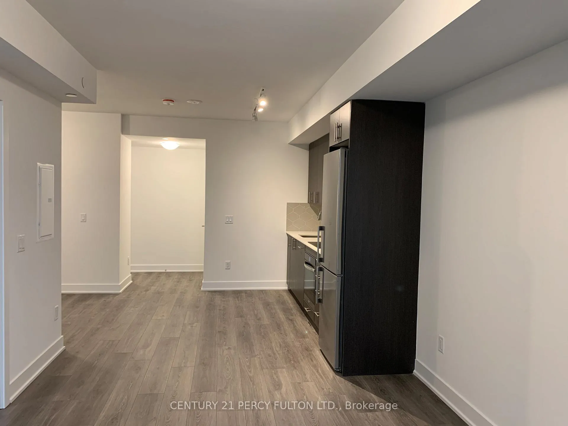 Photo 10 of Unit 1713, 2545 Simcoe Street N, Oshawa, Windfields — HOMEH