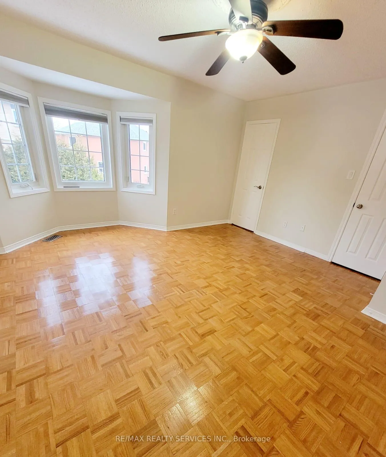 Photo 12 of Unit Upper Portion, 15 Chipmunk Crescent, Brampton, Sandringham-Wellington — HOMEH