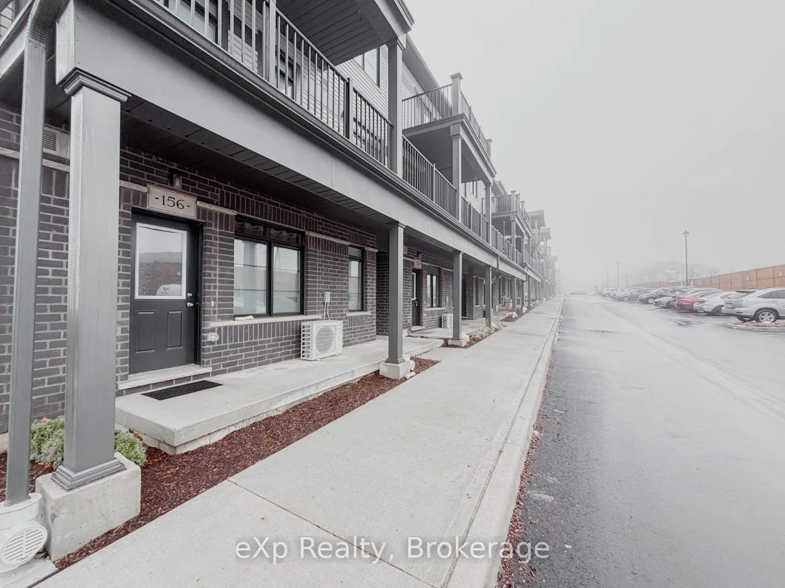 Photo 2 of 156 Oat Lane, Kitchener — HOMEH