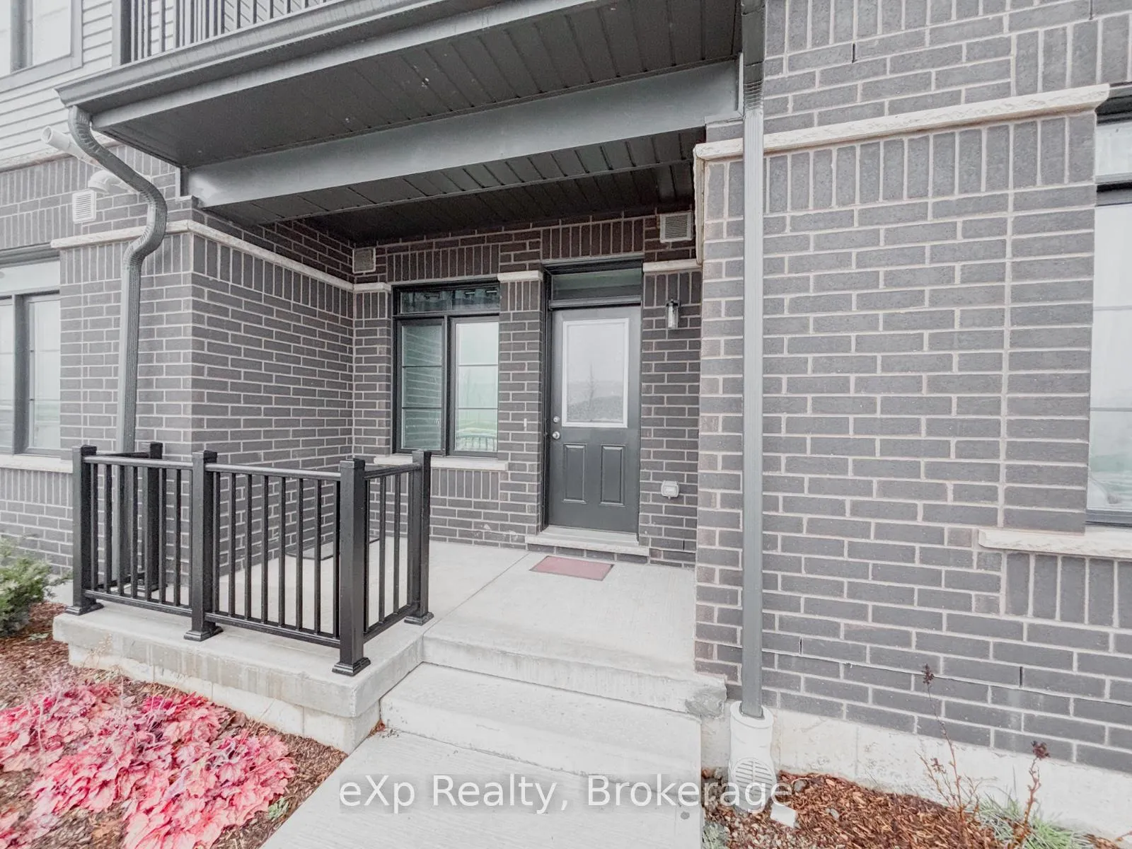 Photo 5 of 156 Oat Lane, Kitchener — HOMEH
