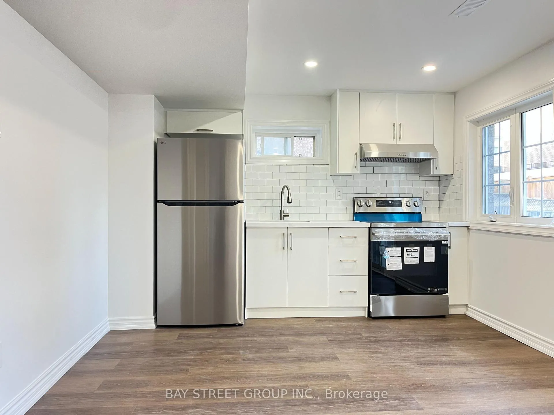 Photo 2 of Unit Lower Unit, 27 Macadam Road, Markham, Wismer — HOMEH
