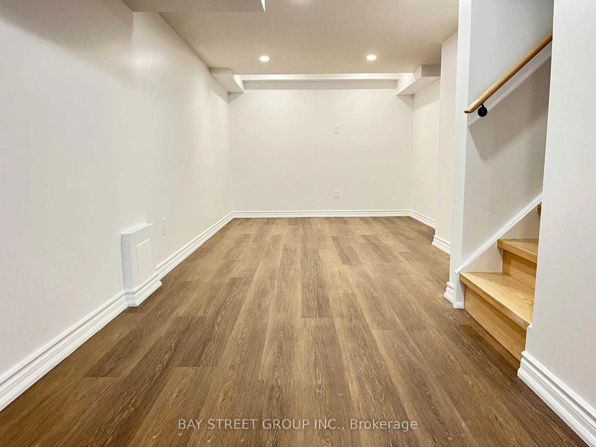 Photo 7 of Unit Lower Unit, 27 Macadam Road, Markham, Wismer — HOMEH
