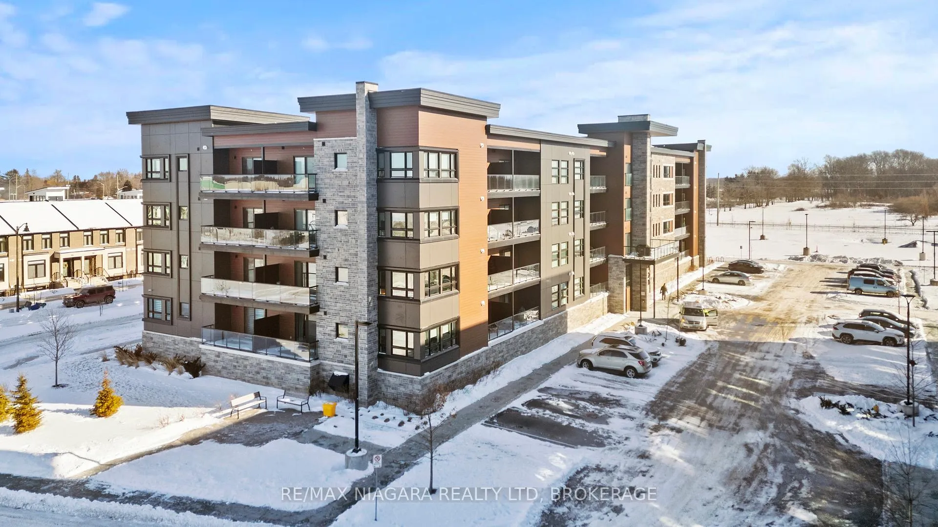 Photo 2 of Unit 103, 120 Summersides Boulevard, Pelham, Fonthill — HOMEH