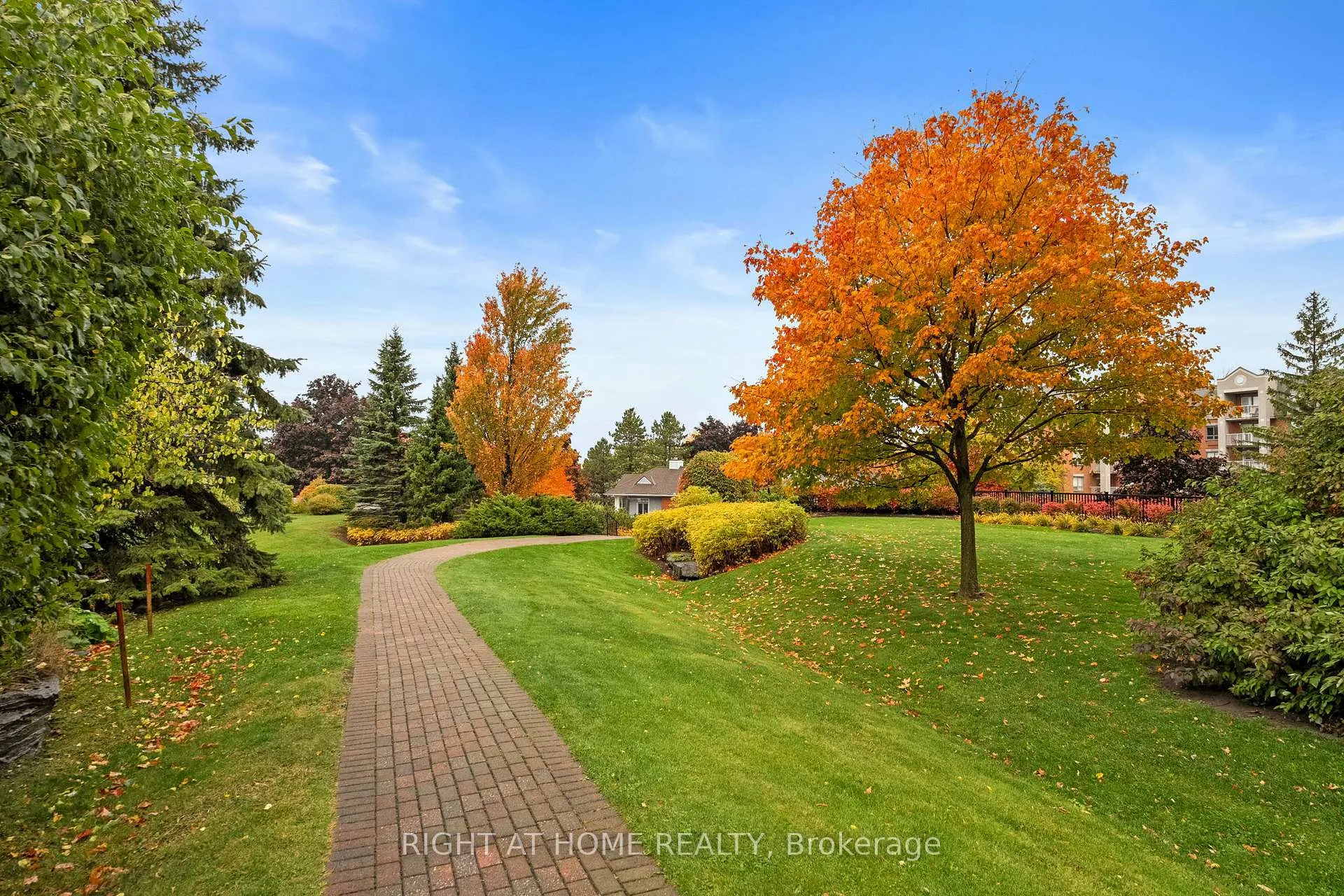 Photo 37 of Unit 17, 38 Kettering, Ottawa, Hunt Club/Western Community — HOMEH
