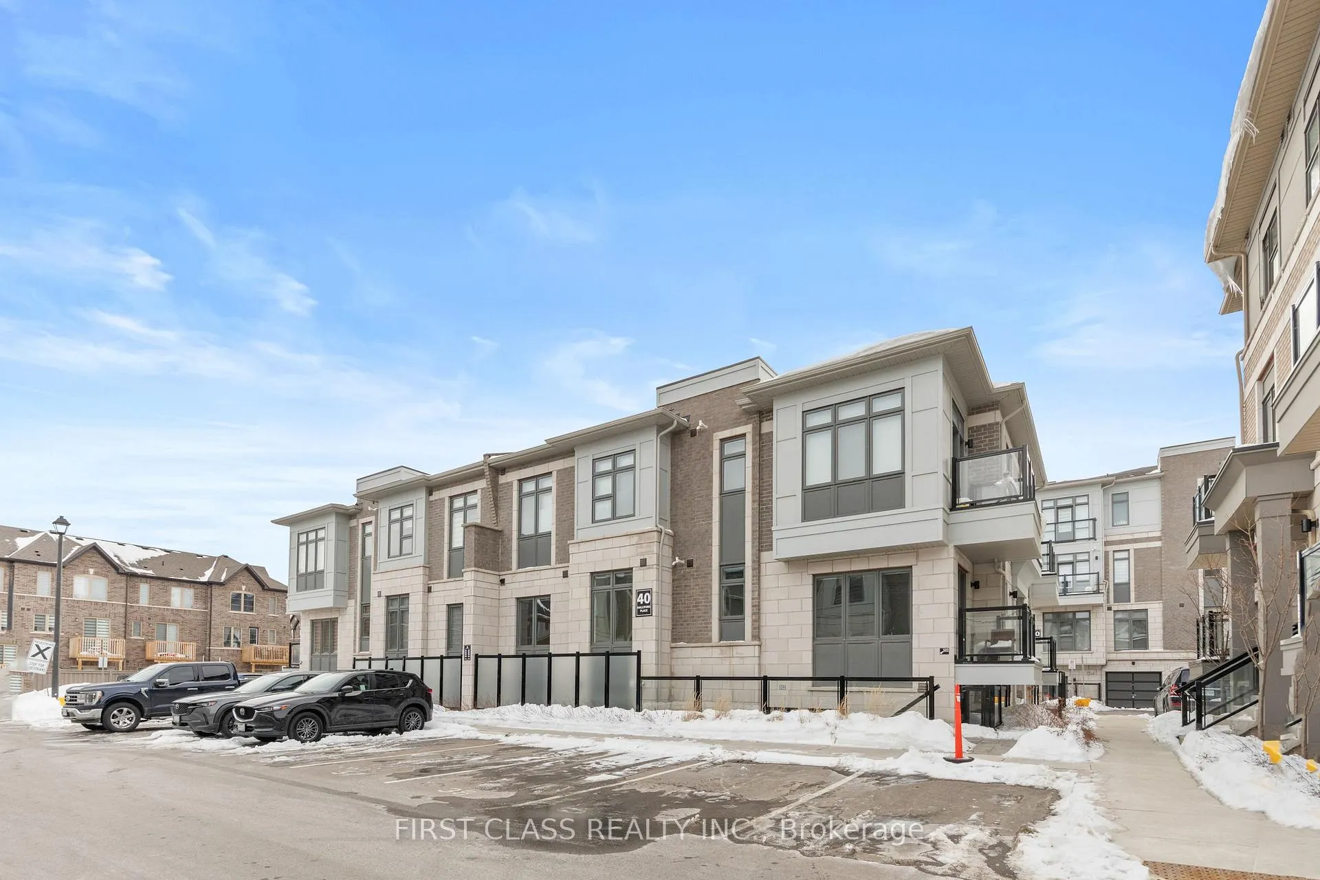 Photo 2 of Unit 508, 40 Halliford Place, Brampton, Goreway Drive Corridor — HOMEH
