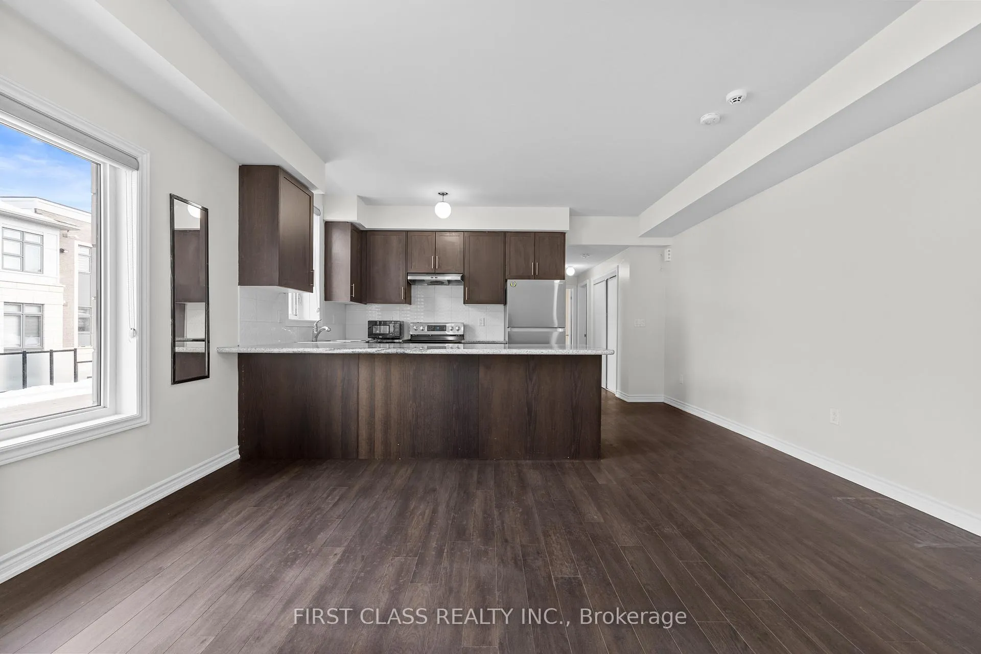 Photo 7 of Unit 508, 40 Halliford Place, Brampton, Goreway Drive Corridor — HOMEH
