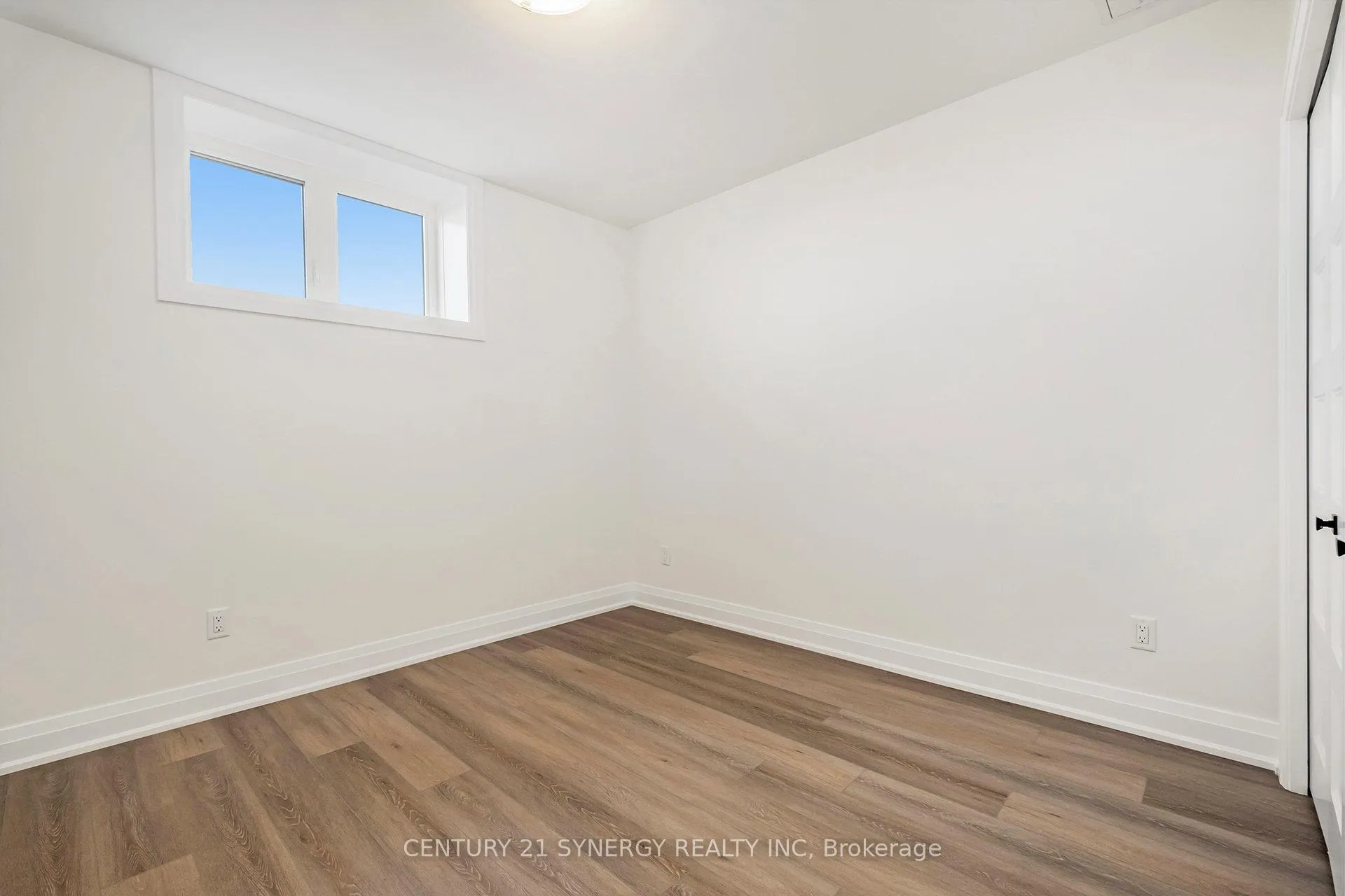 Photo 19 of Unit B, 253 Argile Street, Casselman — HOMEH