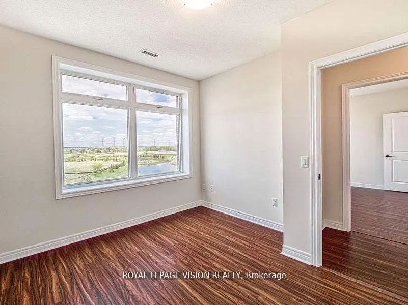 Photo 8 of Unit 605, 39 New Delhi Drive, Markham, Cedarwood — HOMEH