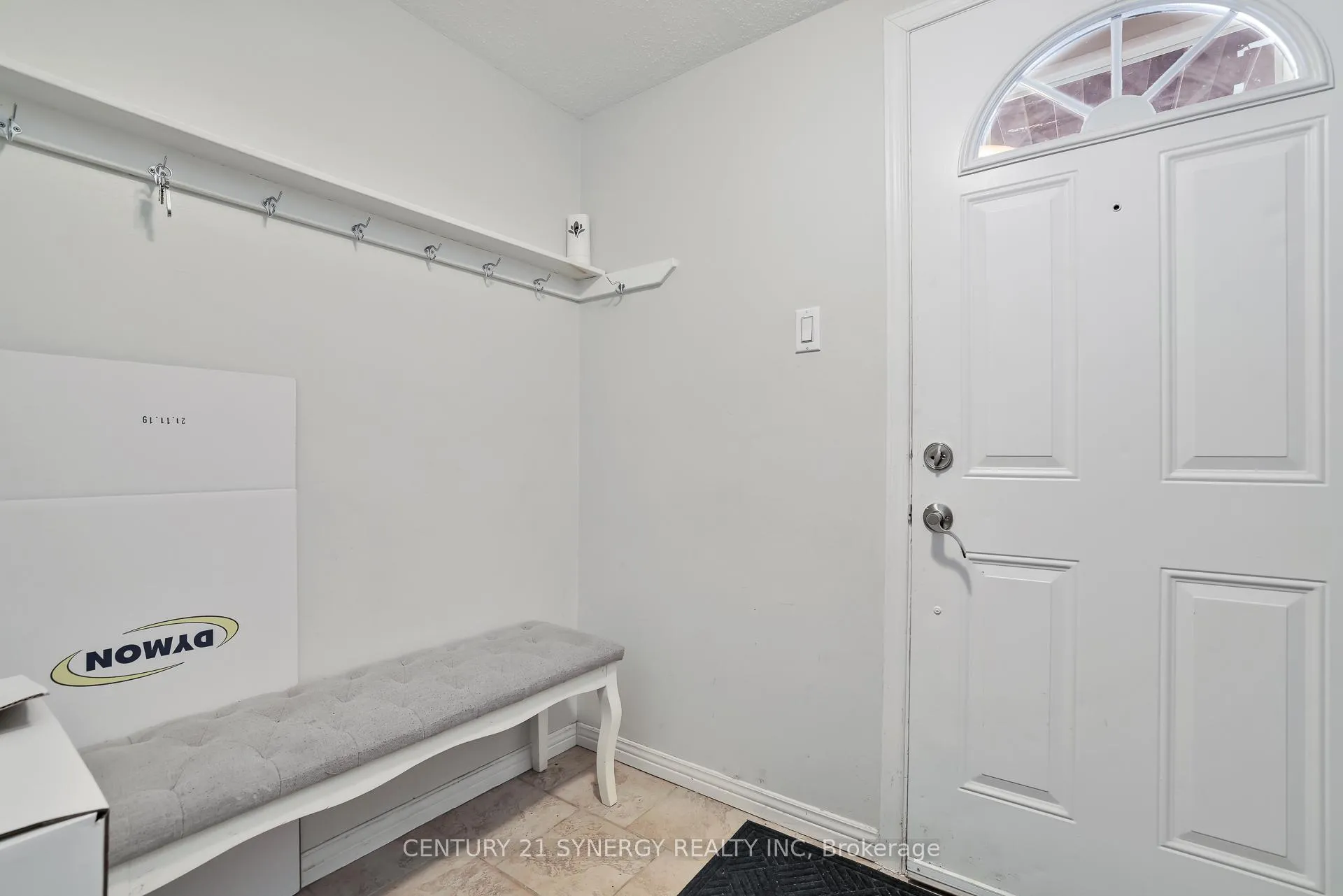 Photo 3 of Unit 17, 3415 Uplands Drive, Ottawa, Hunt Club — HOMEH