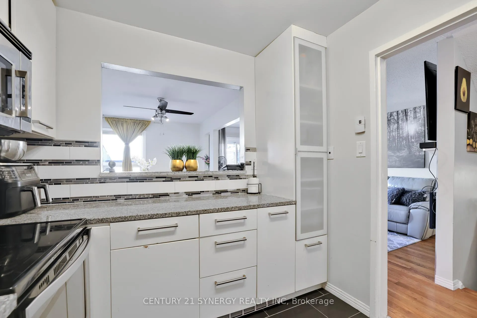 Photo 13 of Unit 17, 3415 Uplands Drive, Ottawa, Hunt Club — HOMEH