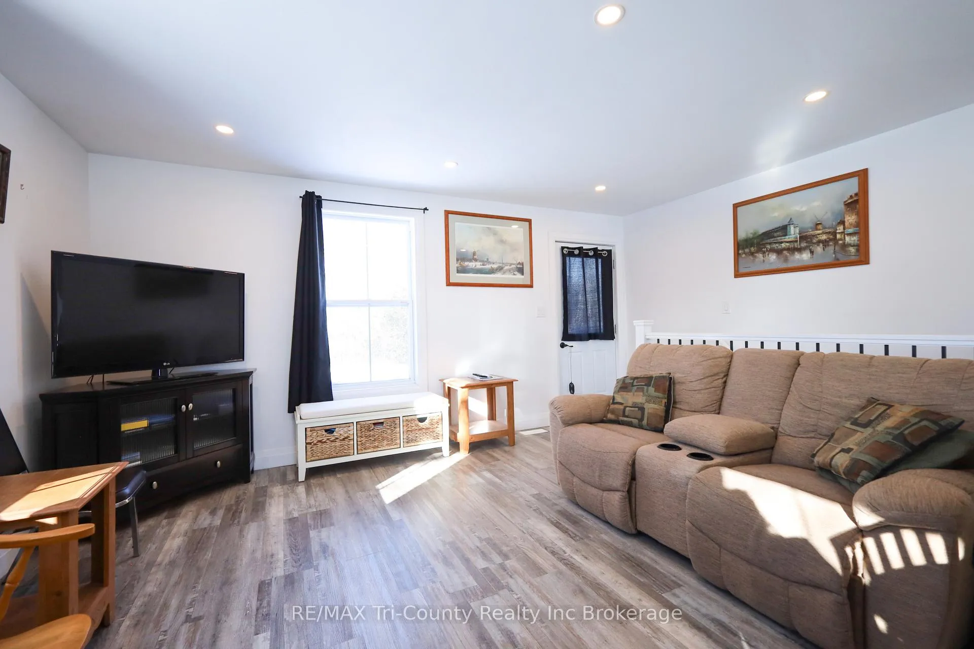 Photo 9 of 564 5th Concession ENR Road, Norfolk, Rural Houghton — HOMEH