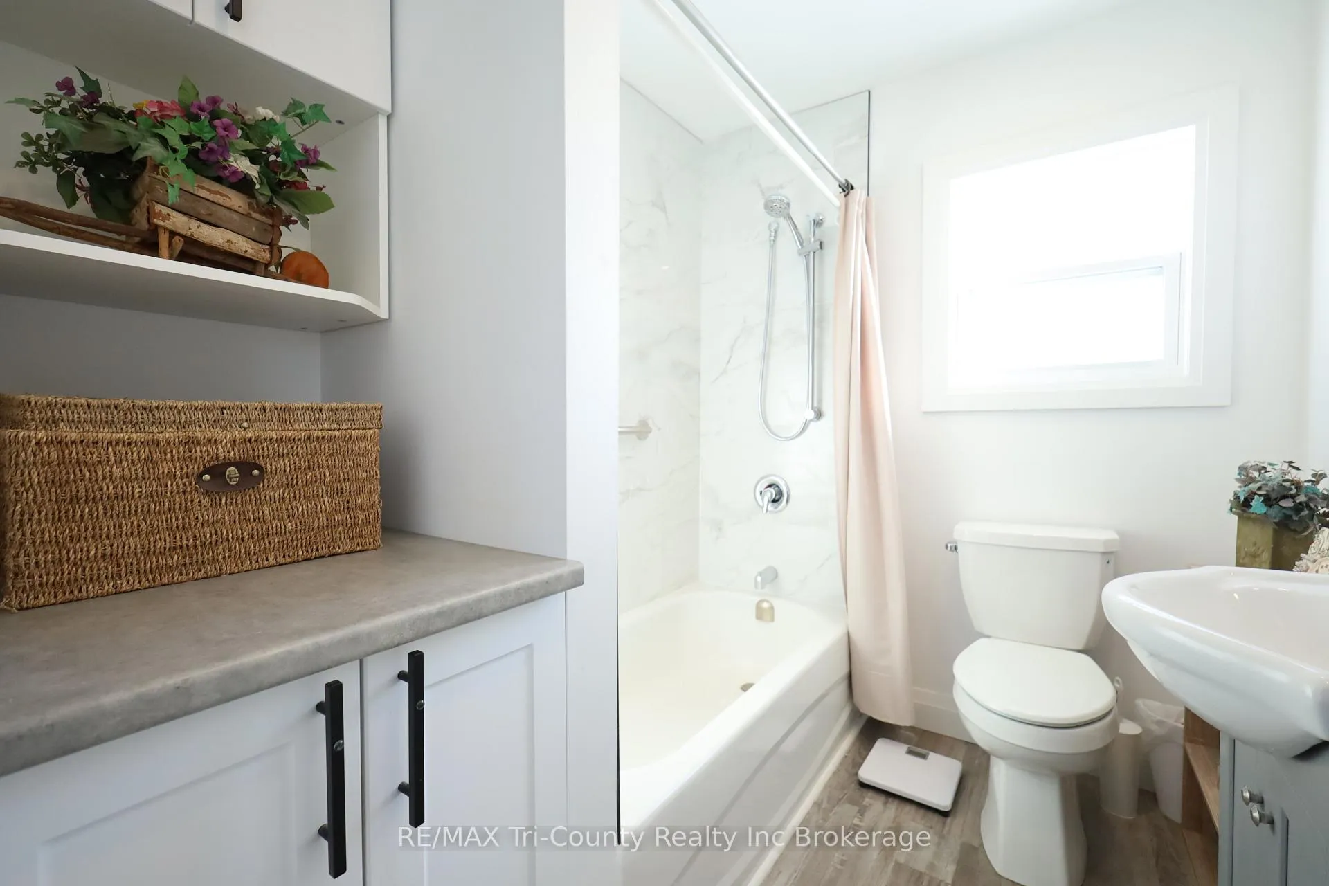 Photo 10 of 564 5th Concession ENR Road, Norfolk, Rural Houghton — HOMEH