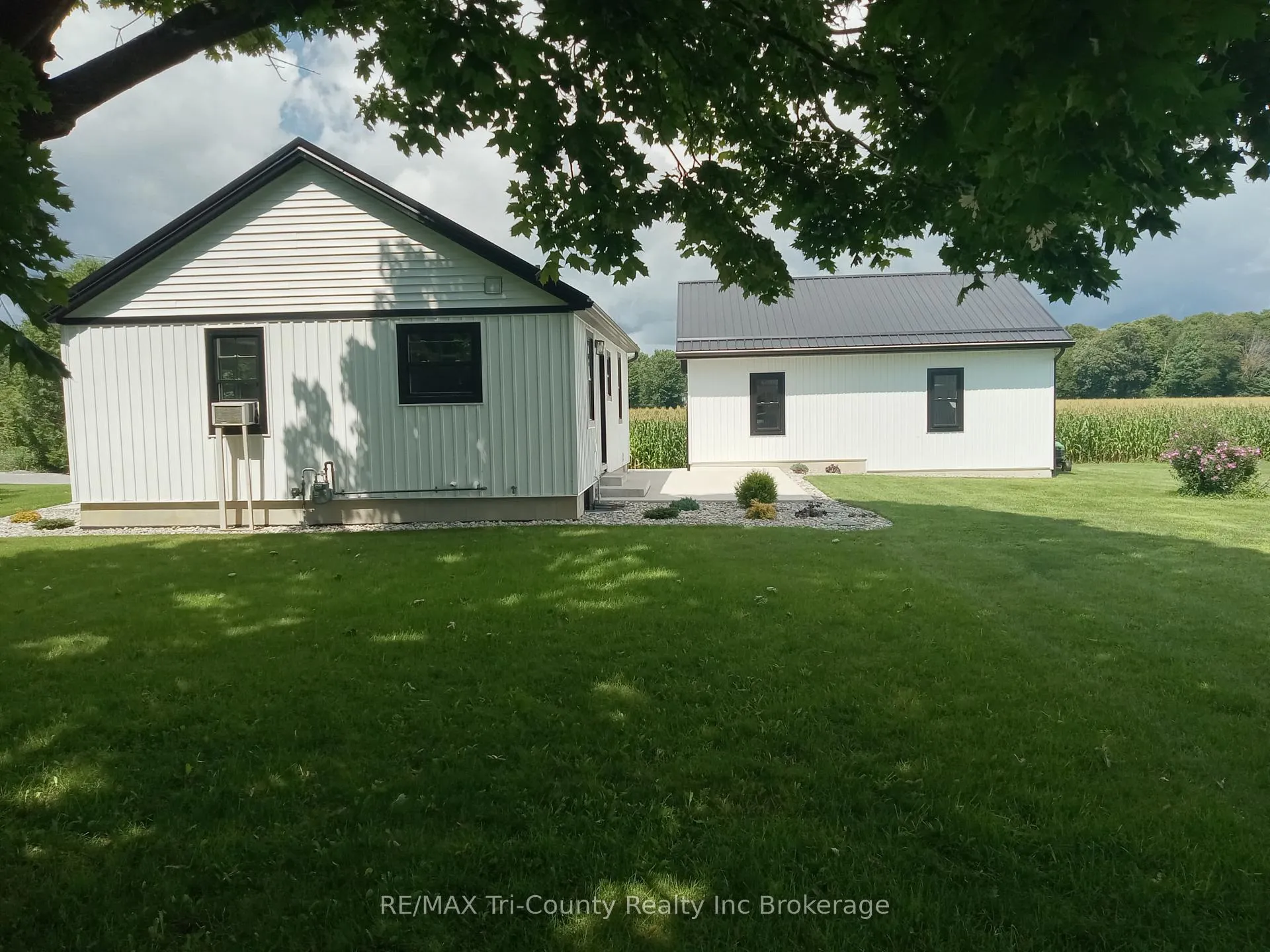 Photo 45 of 564 5th Concession ENR Road, Norfolk, Rural Houghton — HOMEH