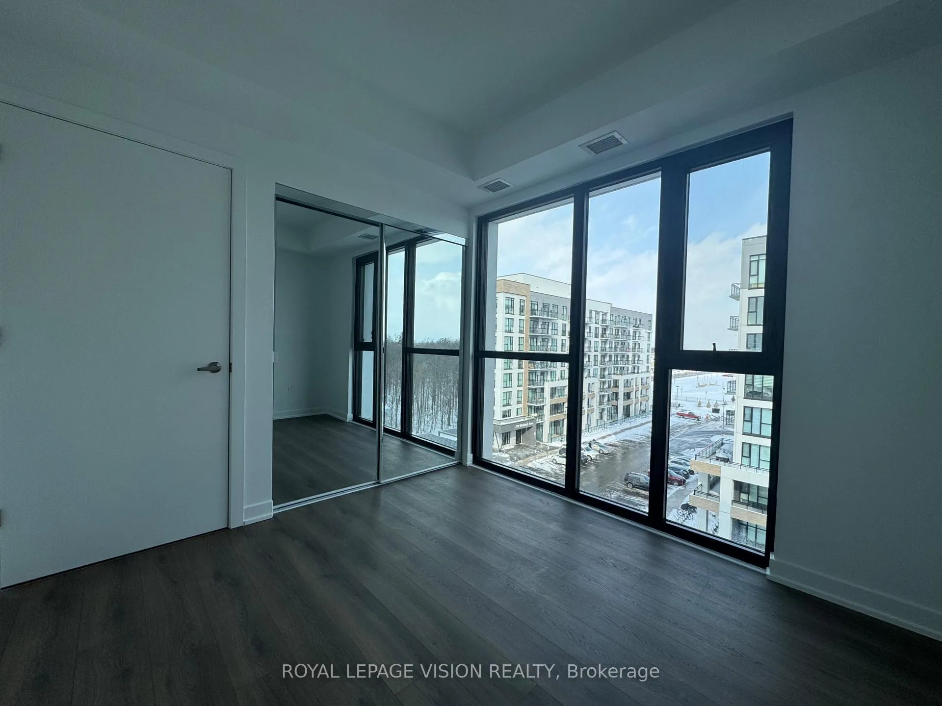 Photo 8 of Unit 608, 750 Whitlock Avenue, Milton, Cobban — HOMEH