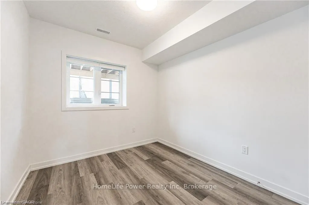 Photo 9 of Unit 49, 205 West Oak Trail, Kitchener — HOMEH
