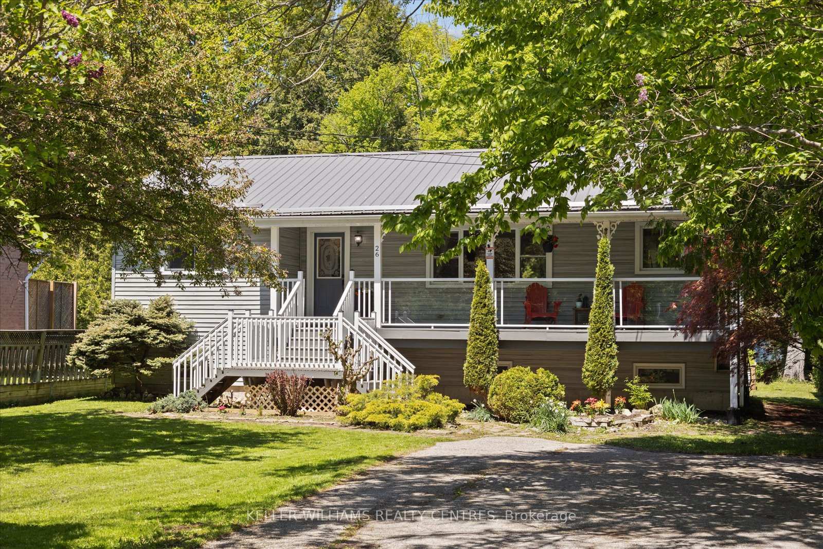 Photo 24 of 26 Evans Avenue, Georgina, Sutton & Jackson's Point — HOMEH