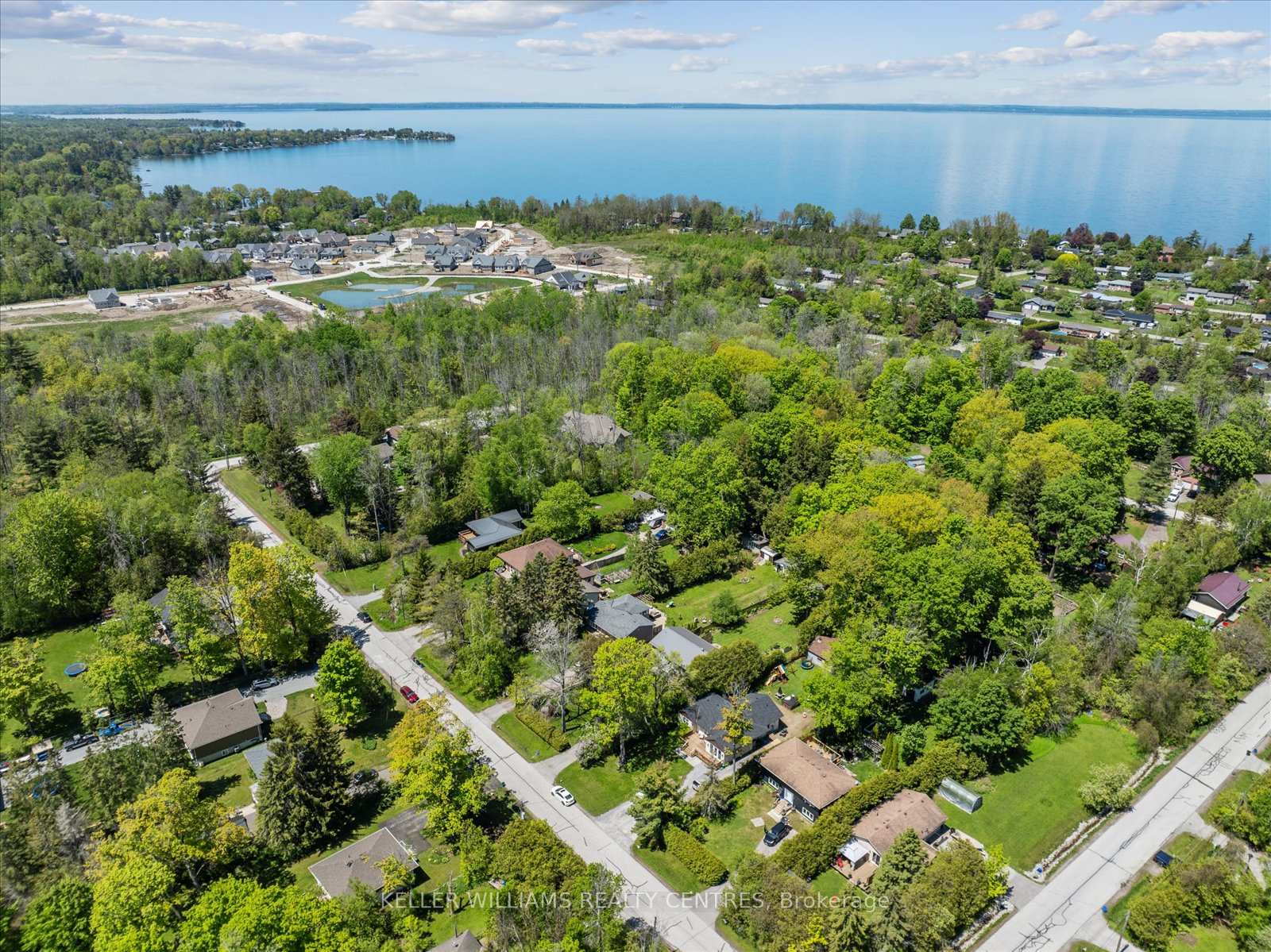 Photo 27 of 26 Evans Avenue, Georgina, Sutton & Jackson's Point — HOMEH