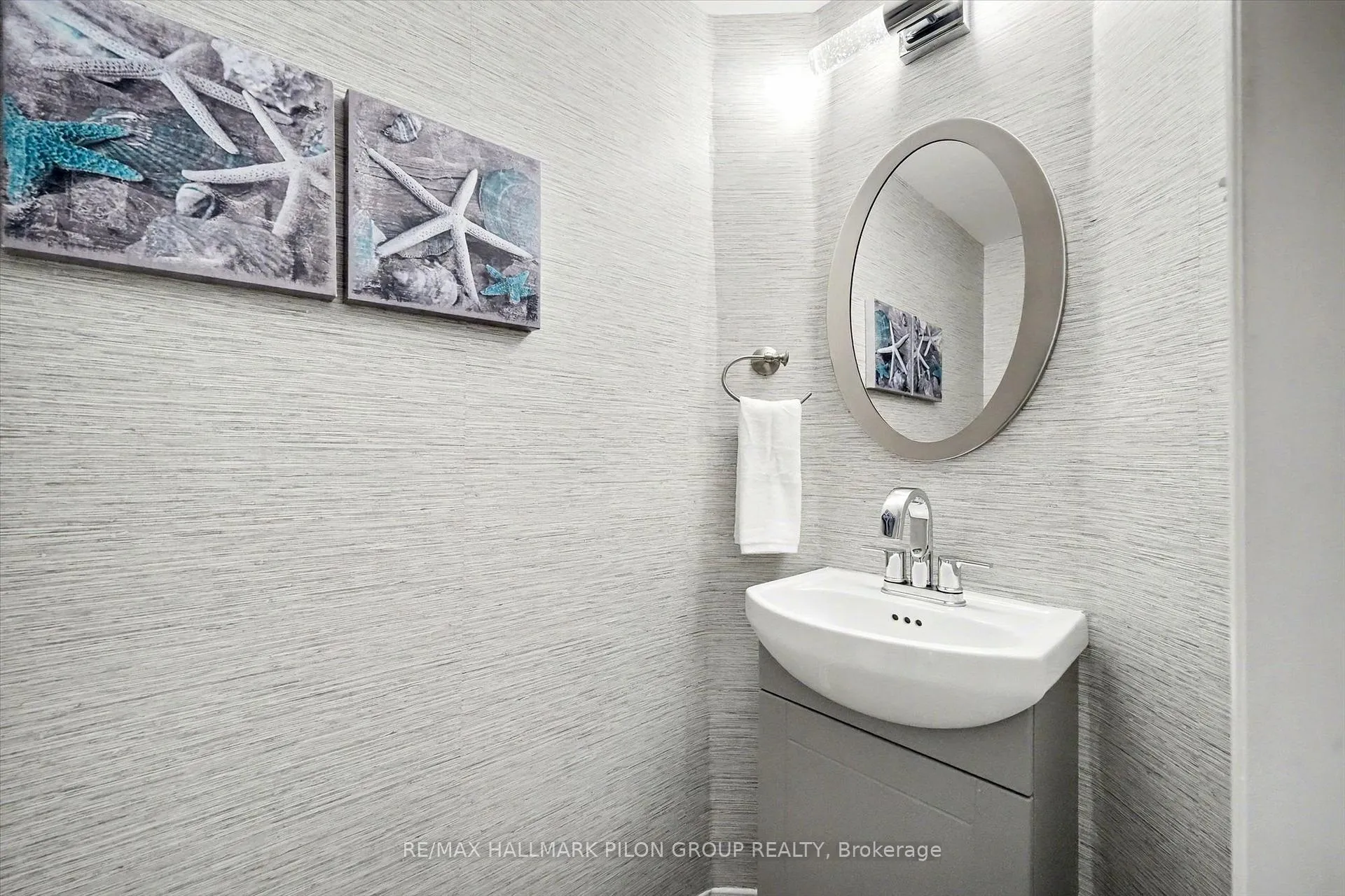 Photo 14 of 2112 Sandy Oaks Drive, Ottawa, Chapel Hill South - Orleans Village — HOMEH
