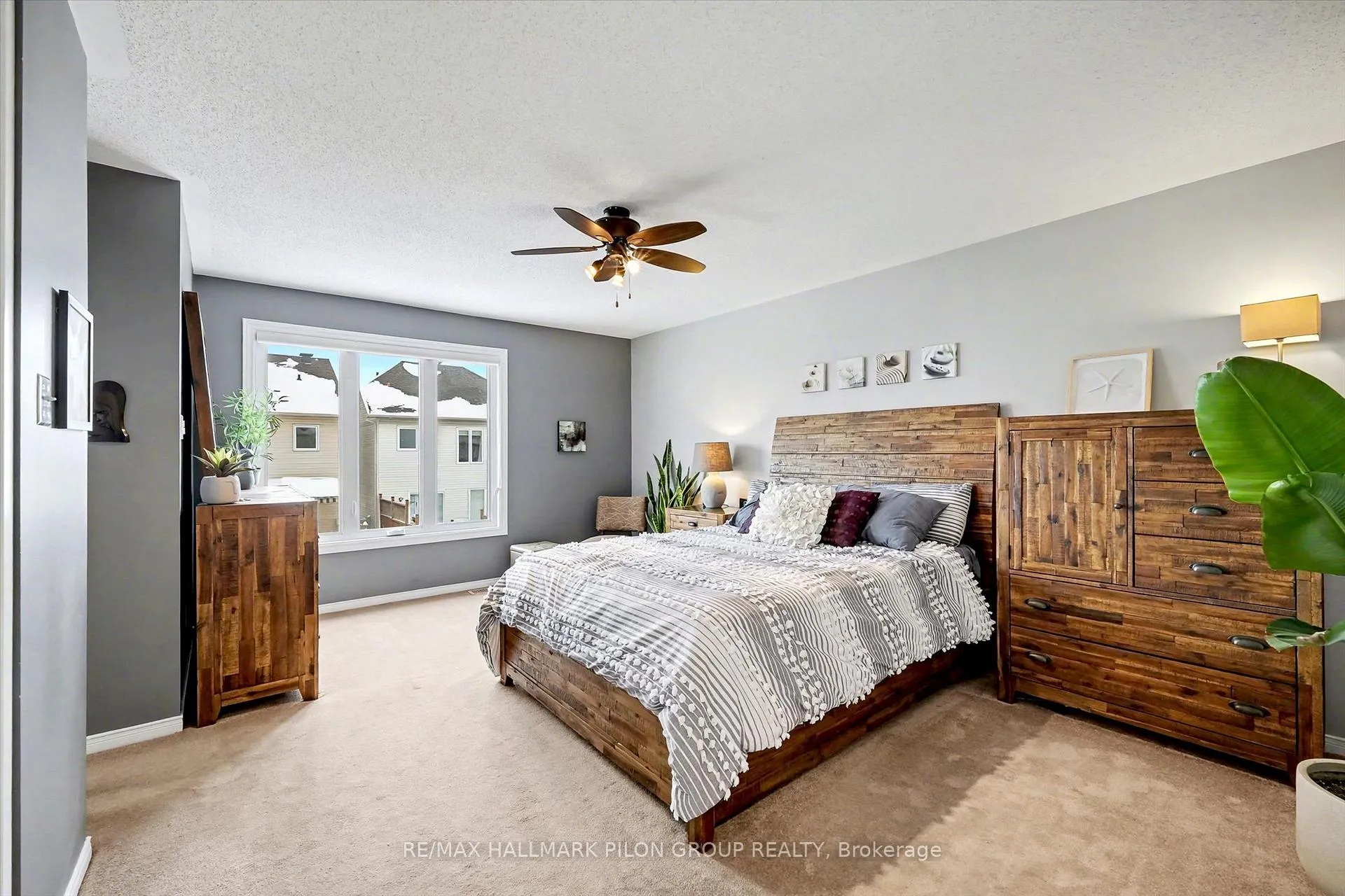 Photo 18 of 2112 Sandy Oaks Drive, Ottawa, Chapel Hill South - Orleans Village — HOMEH