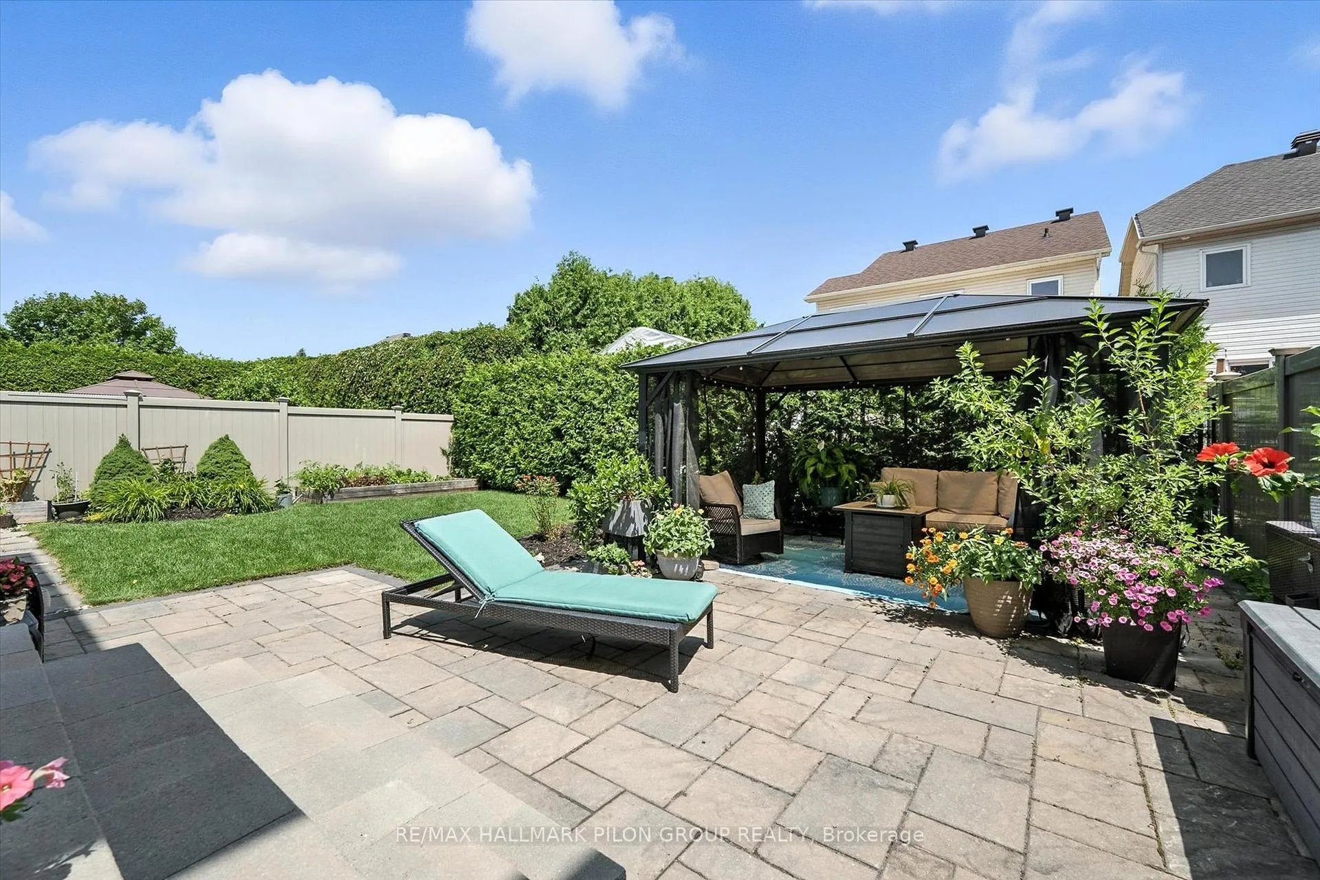 Photo 27 of 2112 Sandy Oaks Drive, Ottawa, Chapel Hill South - Orleans Village — HOMEH