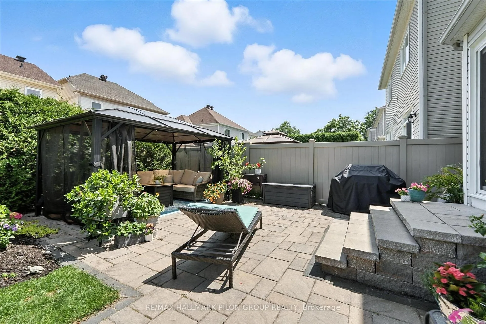 Photo 28 of 2112 Sandy Oaks Drive, Ottawa, Chapel Hill South - Orleans Village — HOMEH