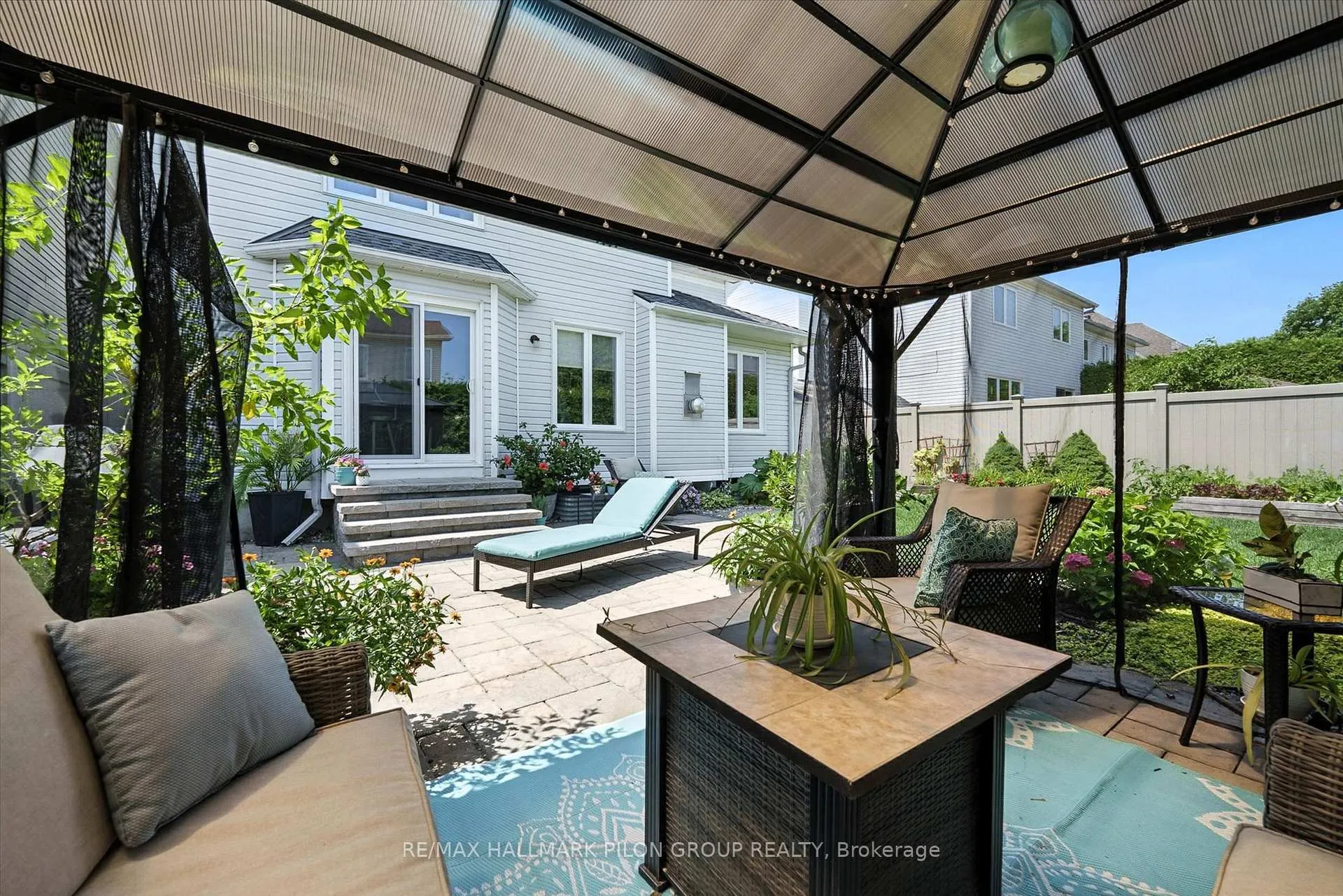 Photo 30 of 2112 Sandy Oaks Drive, Ottawa, Chapel Hill South - Orleans Village — HOMEH
