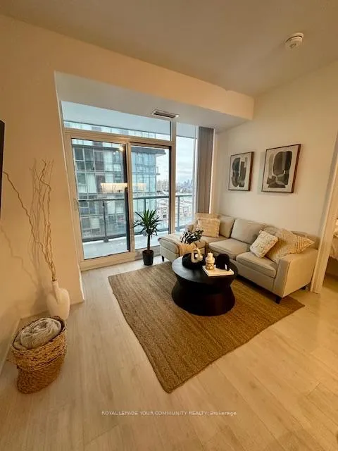 Photo 3 of Unit 1409, 10 Gatineau Drive, Vaughan, Beverley Glen — HOMEH