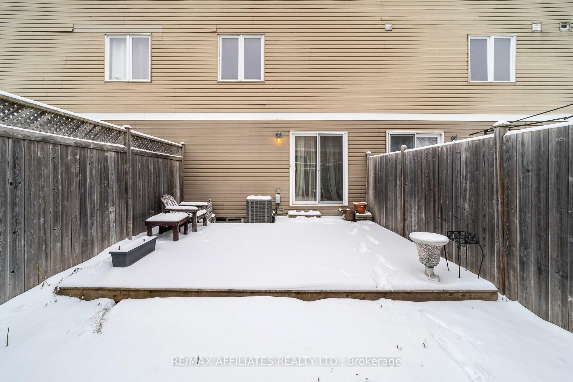 Photo 3 of 205 Kennevale Drive, Ottawa, Barrhaven - Cedargrove/Fraserdale — HOMEH