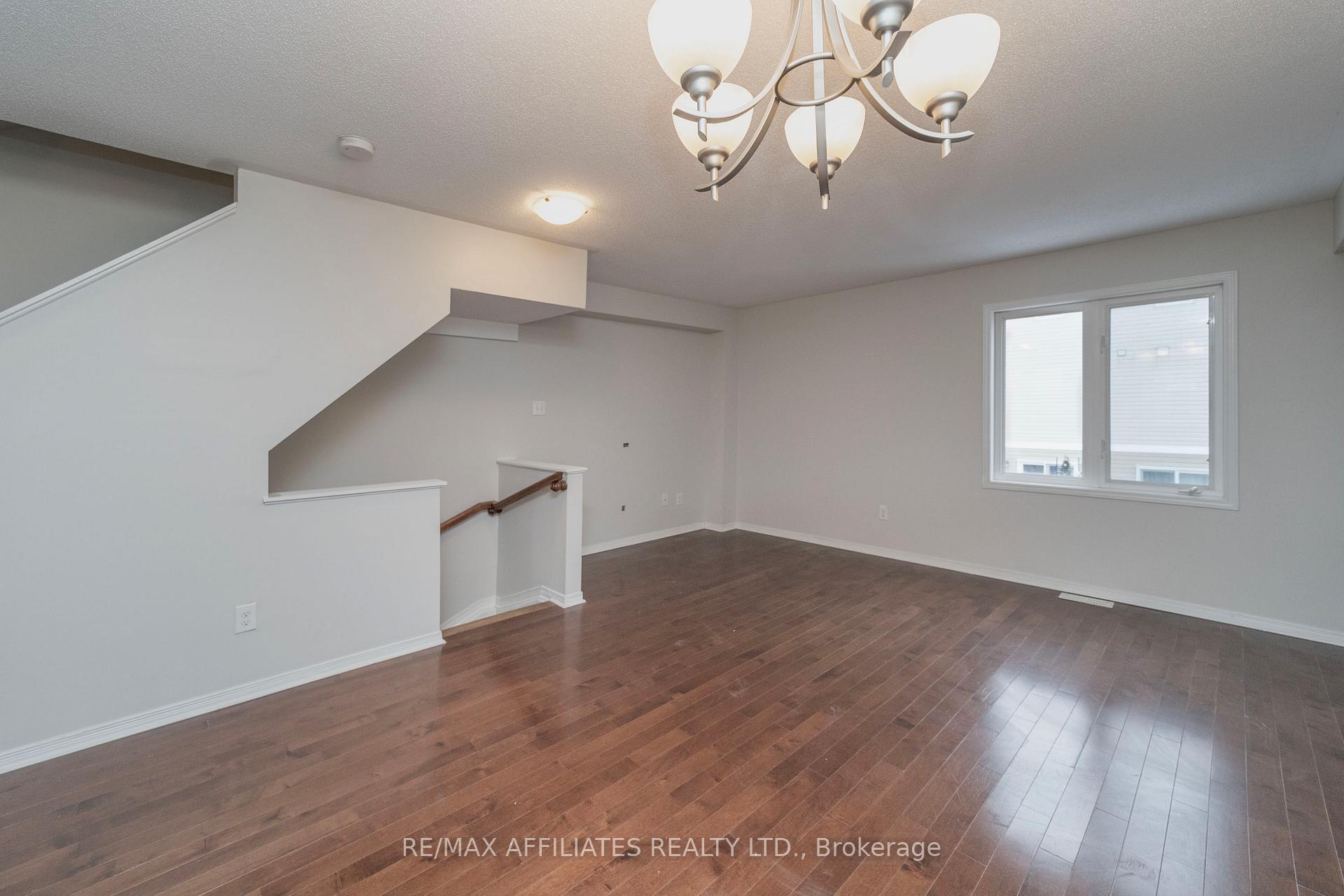 Photo 17 of 205 Kennevale Drive, Ottawa, Barrhaven - Cedargrove/Fraserdale — HOMEH