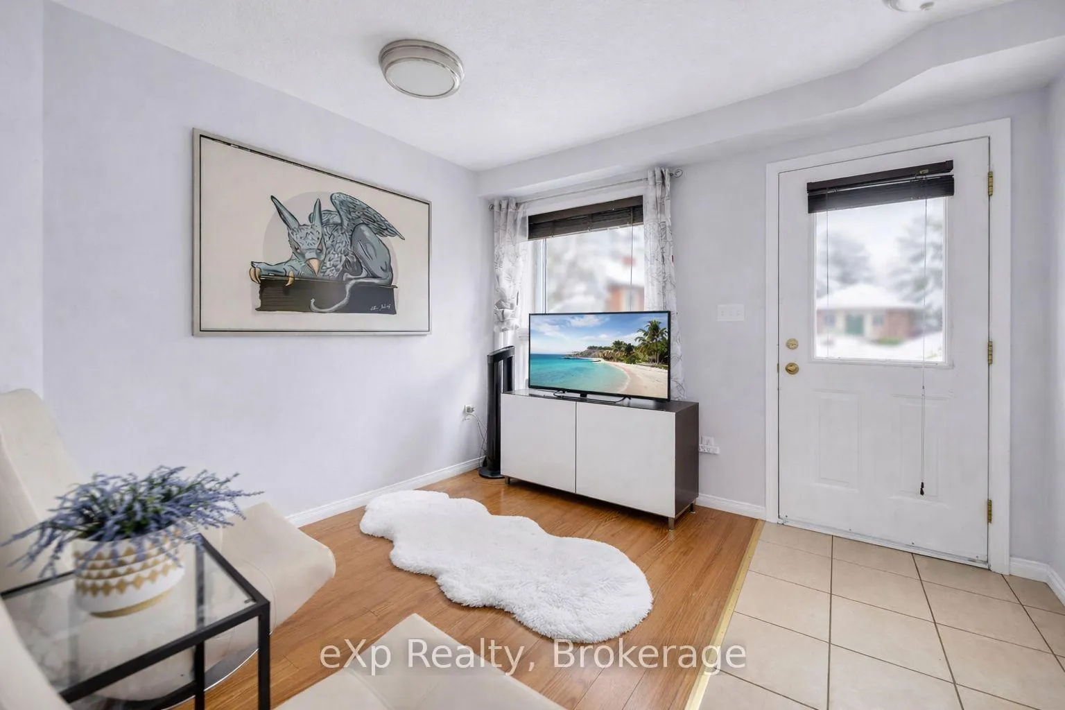 Photo 3 of Unit 5, 142 York Road, Guelph, St. Patrick's Ward — HOMEH