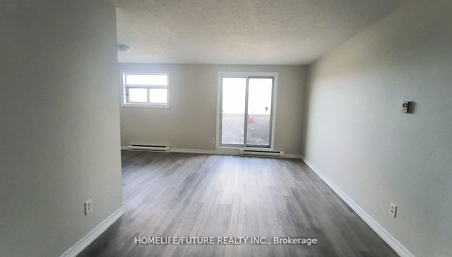 Photo 7 of Unit 404, 560 Bloor Street E, Oshawa, Farewell — HOMEH