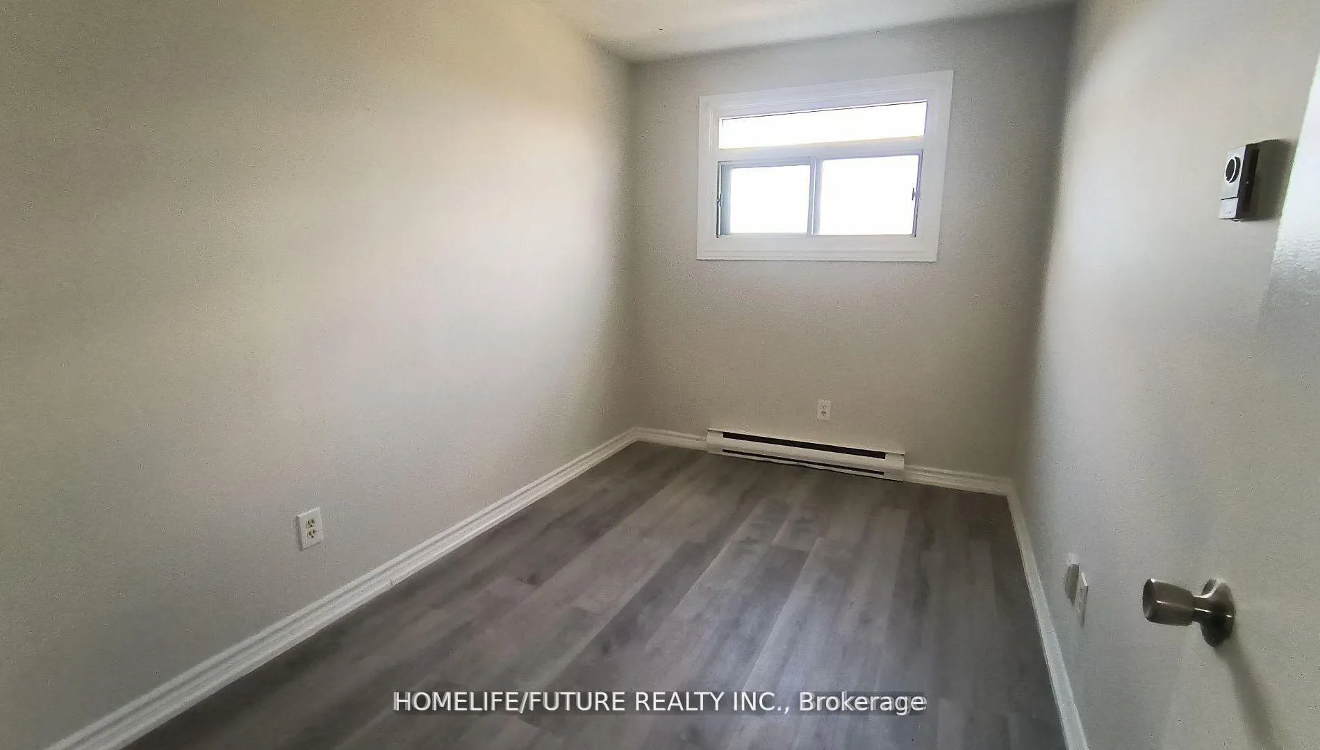 Photo 8 of Unit 404, 560 Bloor Street E, Oshawa, Farewell — HOMEH