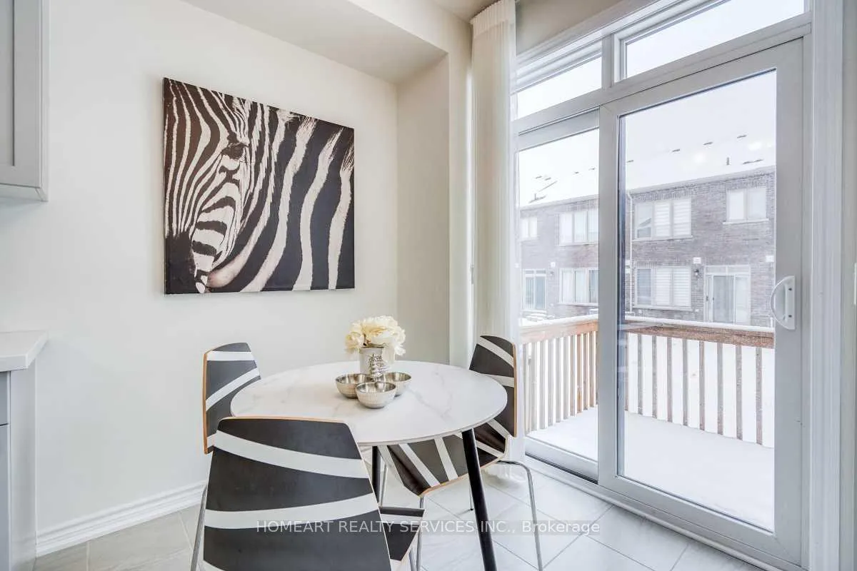 Photo 14 of 48 Harvey Bunker Crescent, Markham, Angus Glen — HOMEH