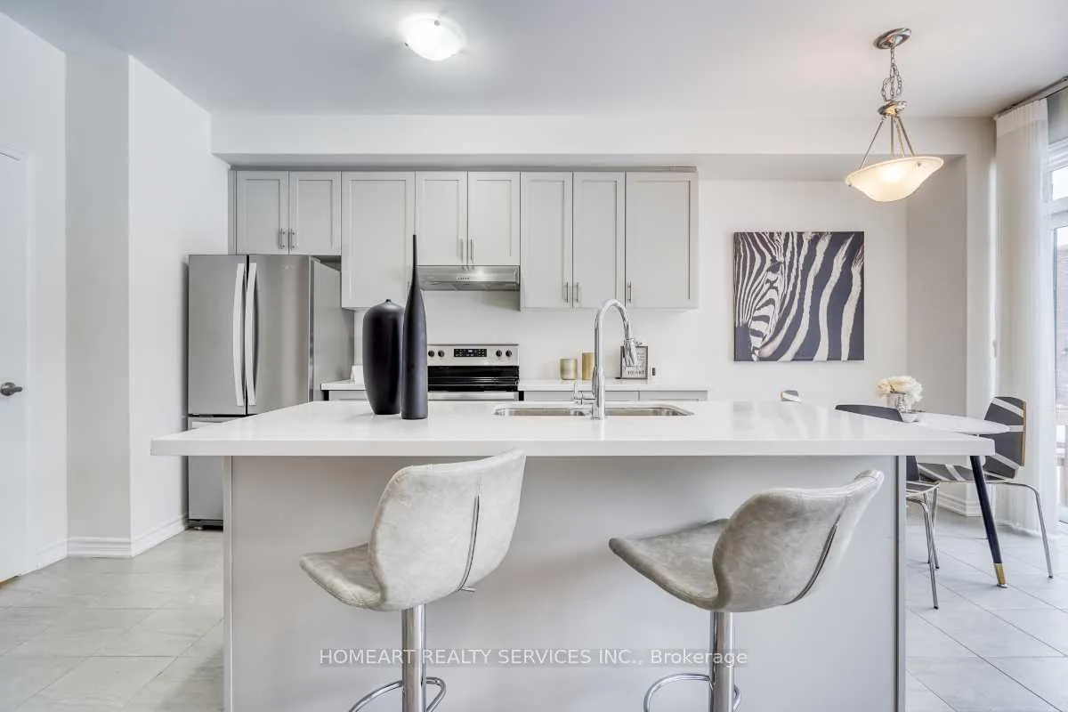 Photo 17 of 48 Harvey Bunker Crescent, Markham, Angus Glen — HOMEH