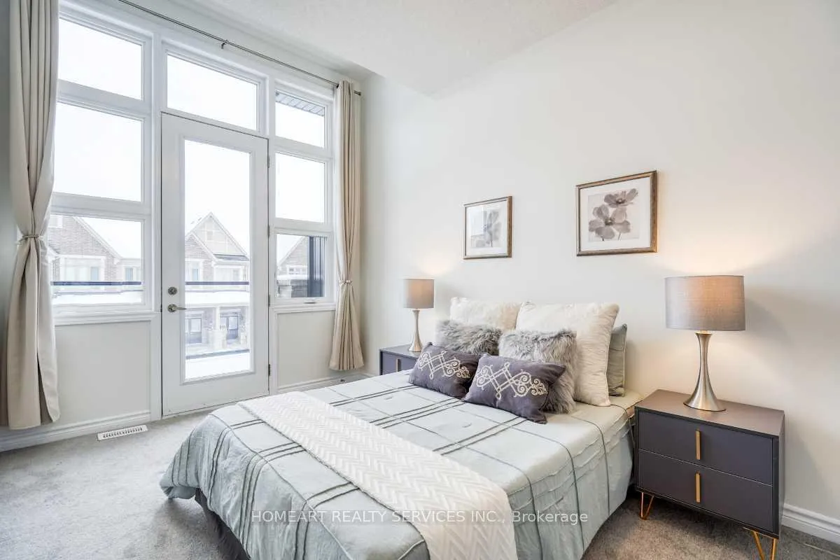 Photo 26 of 48 Harvey Bunker Crescent, Markham, Angus Glen — HOMEH