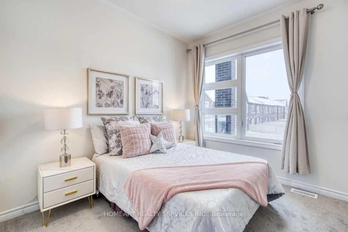 Photo 28 of 48 Harvey Bunker Crescent, Markham, Angus Glen — HOMEH